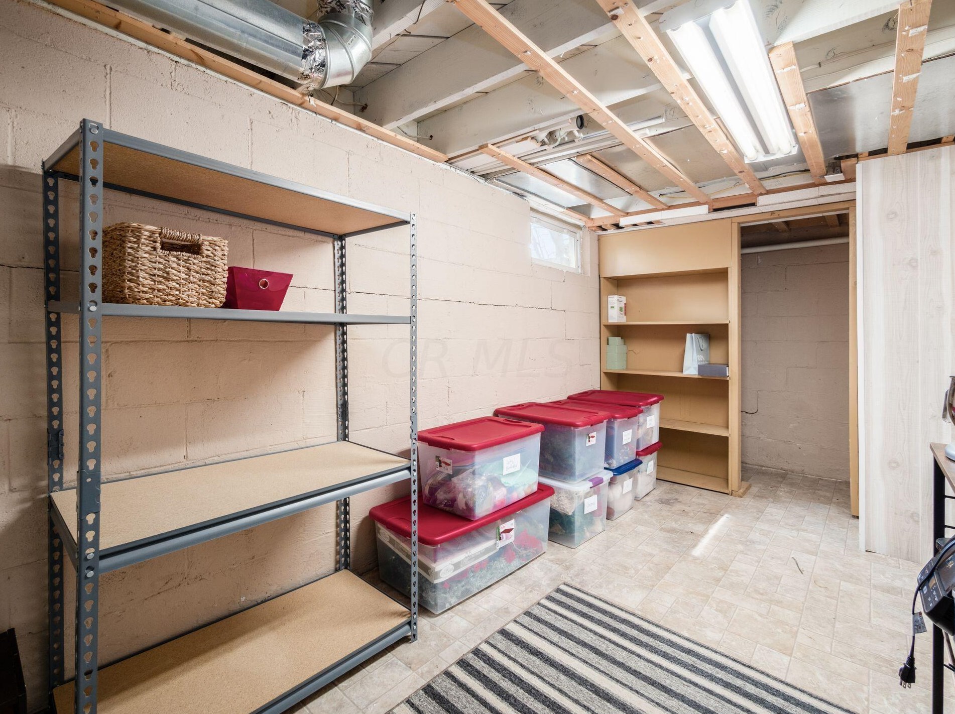 2170 Ridgecliff Rd, Columbus OH  43221-1820 exterior