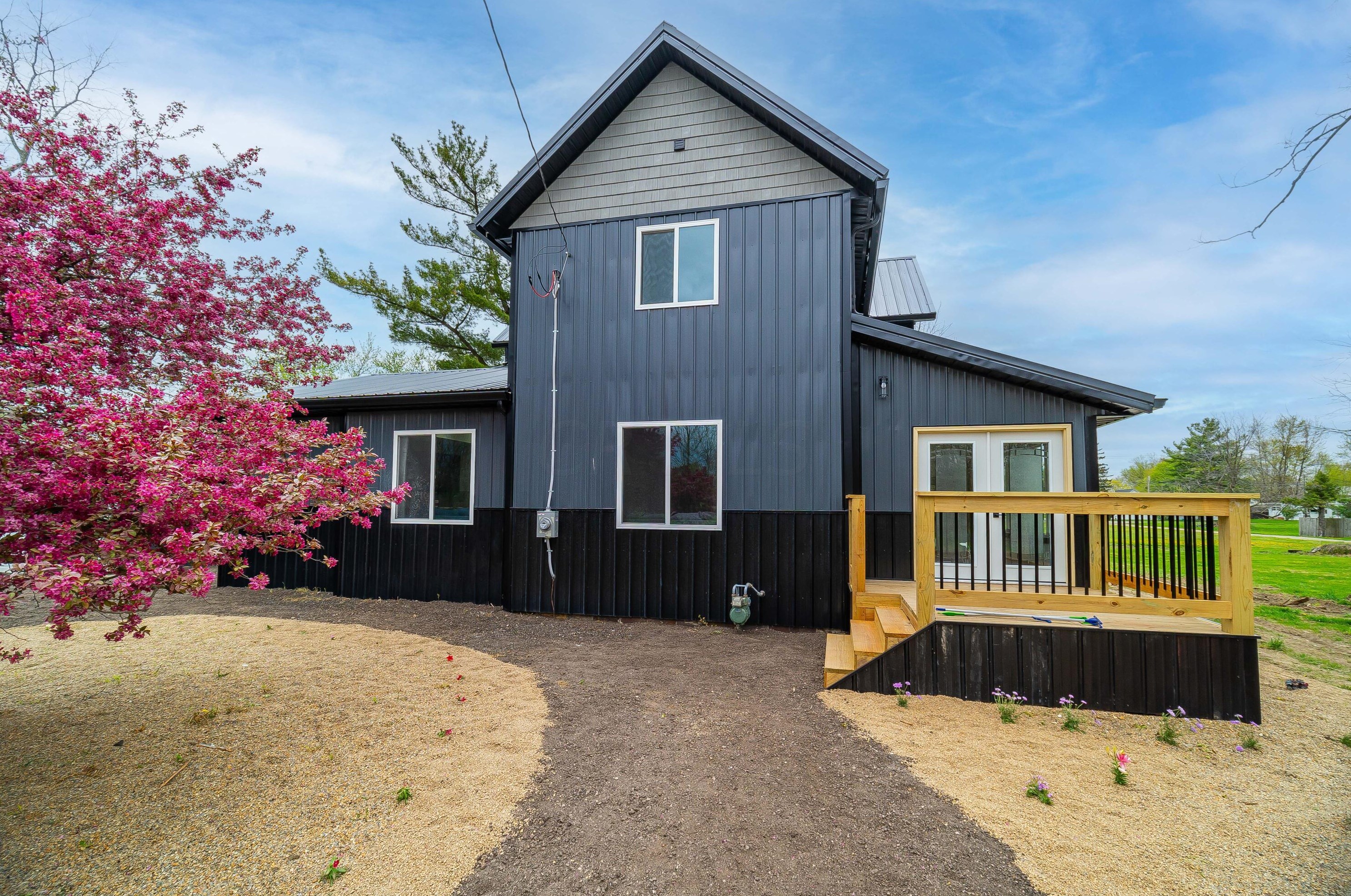 320 North St, Caledonia, OH 43314