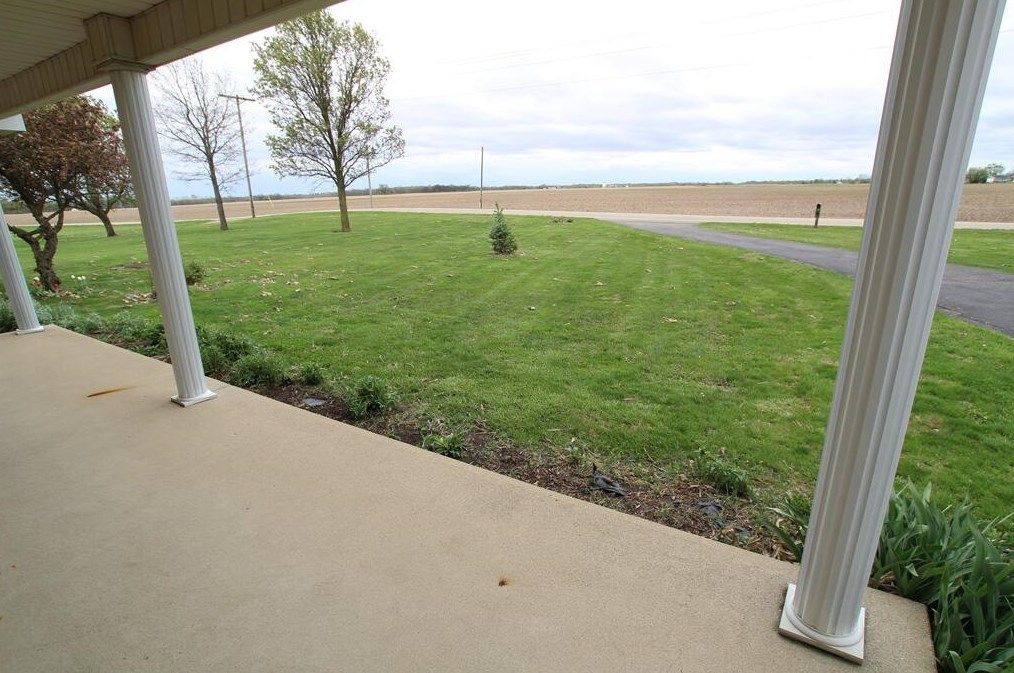 11946 Yankeetown Pike, Mount Sterling OH  43143-9513 exterior