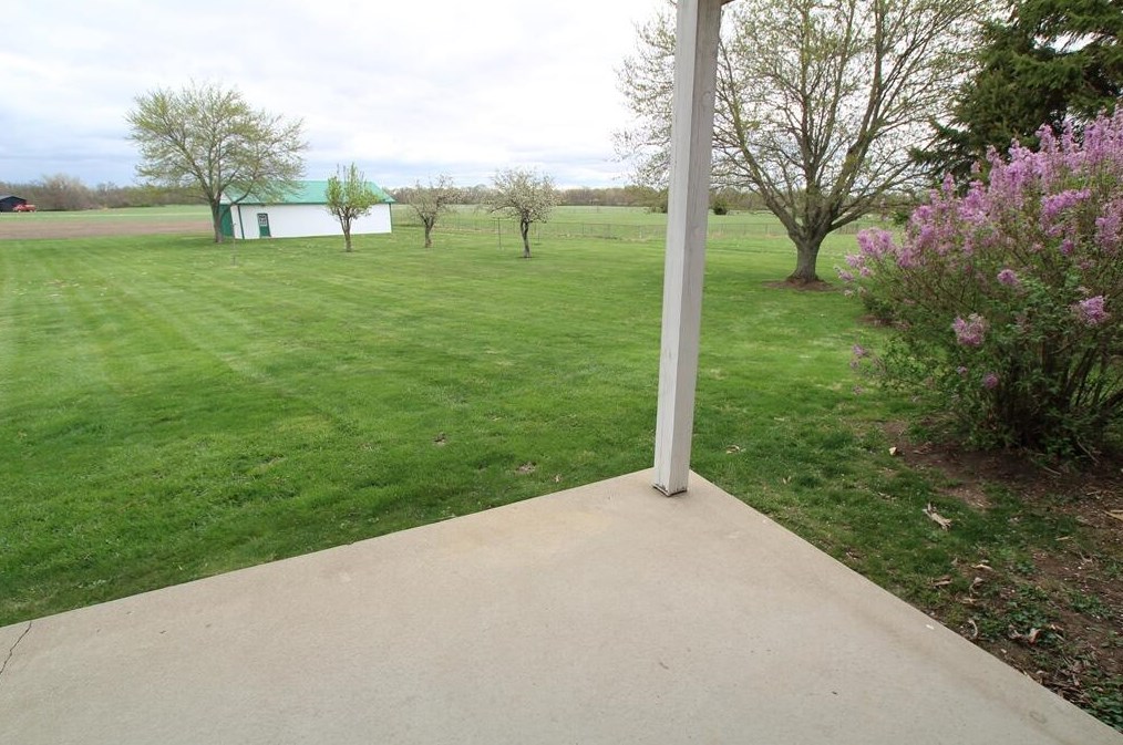 11946 Yankeetown Pike, Mount Sterling OH  43143-9513 exterior