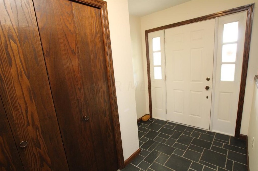 11946 Yankeetown Pike, Mount Sterling, OH 43143-9513