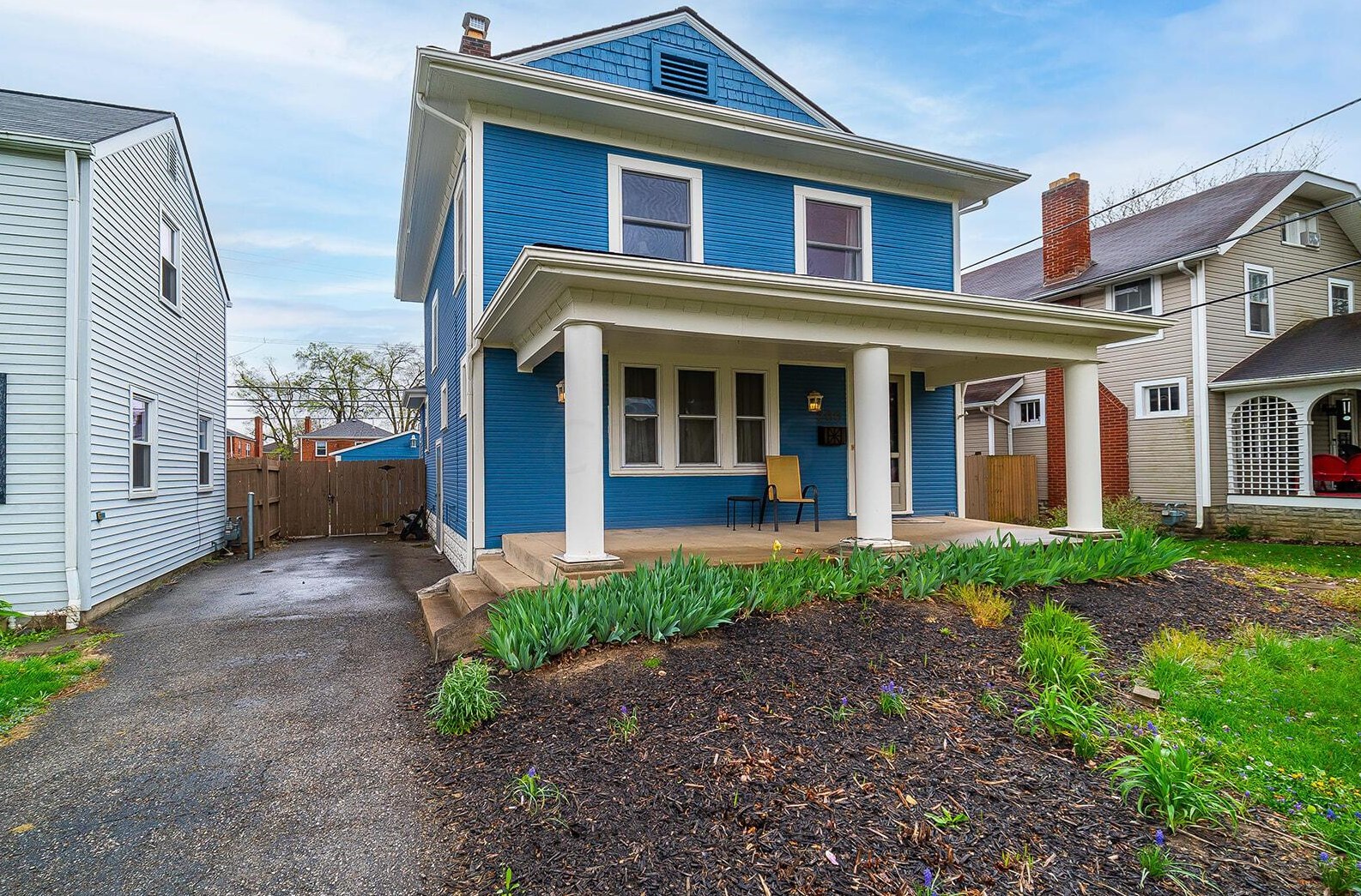 266 Roys Ave, Columbus, OH 43204-2635
