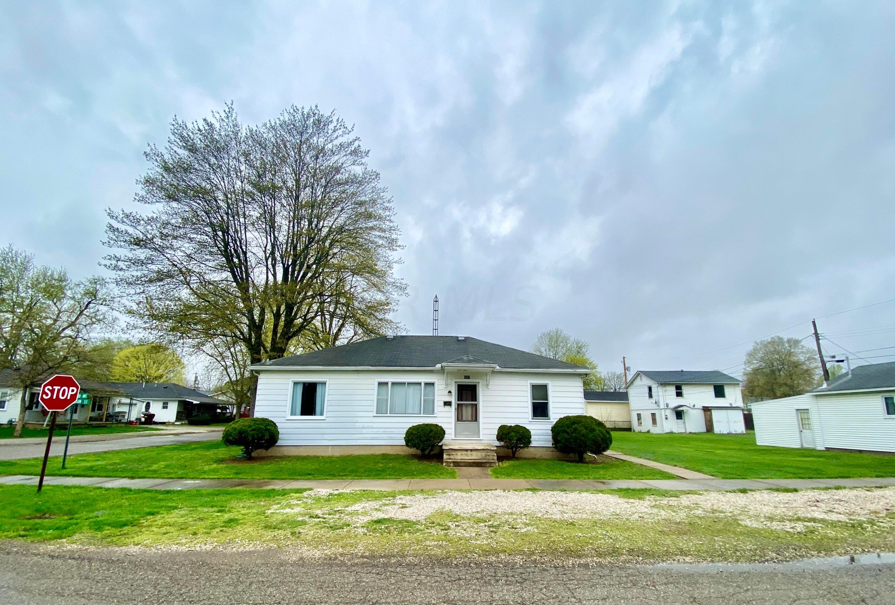 101 Maplewood Ave, Mount Vernon, OH 43050