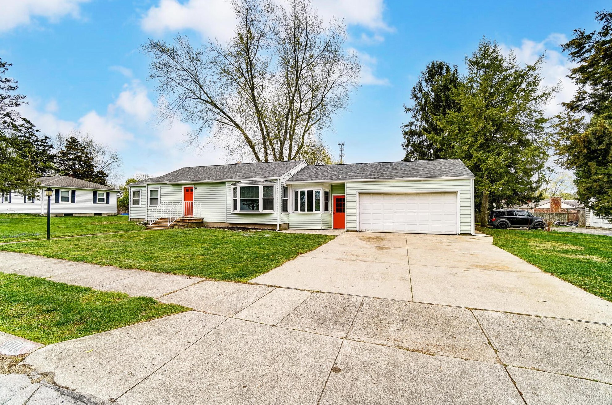 1601 Victory Dr, Springfield, OH 45505