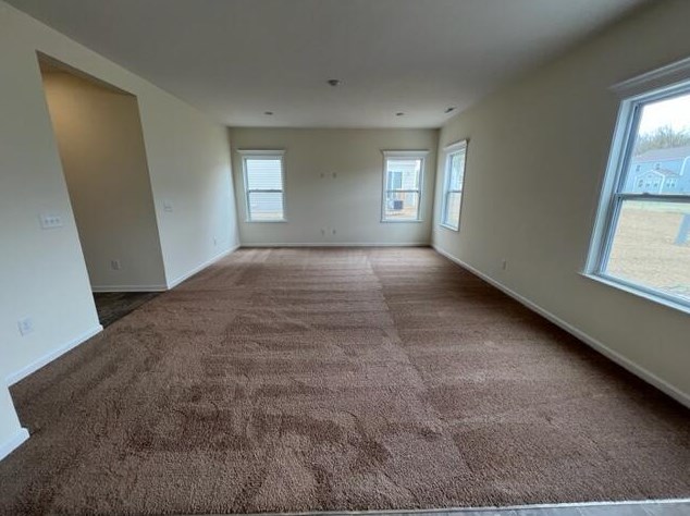 466 Wagon Ave, Pataskala, OH 43062