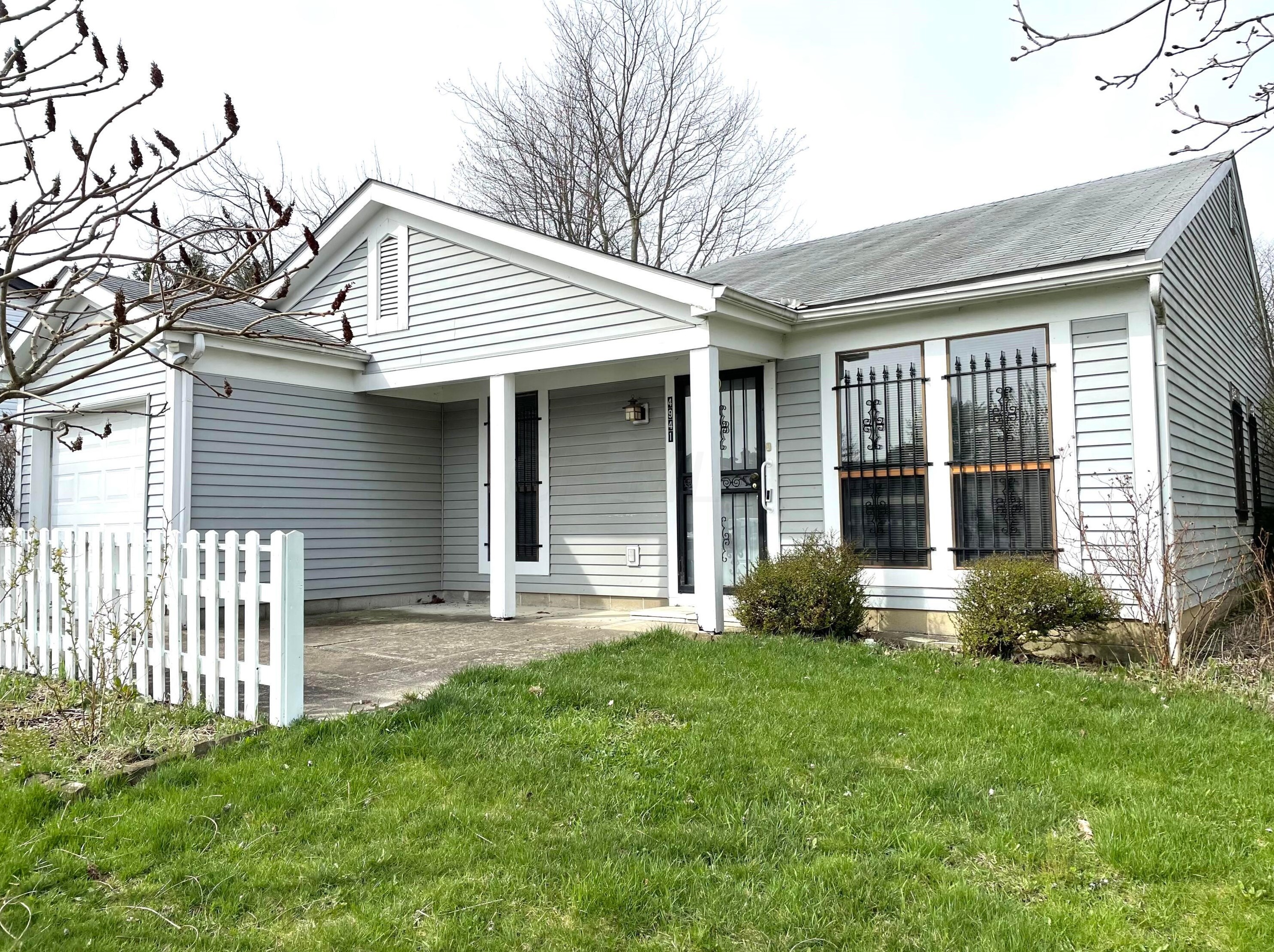 4941 Muleady Ct, Columbus, OH 43221-5240