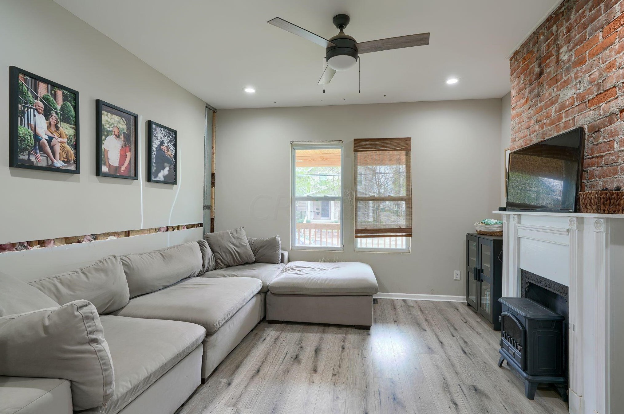 1128 Columbus St, Columbus OH  43206-1604 exterior