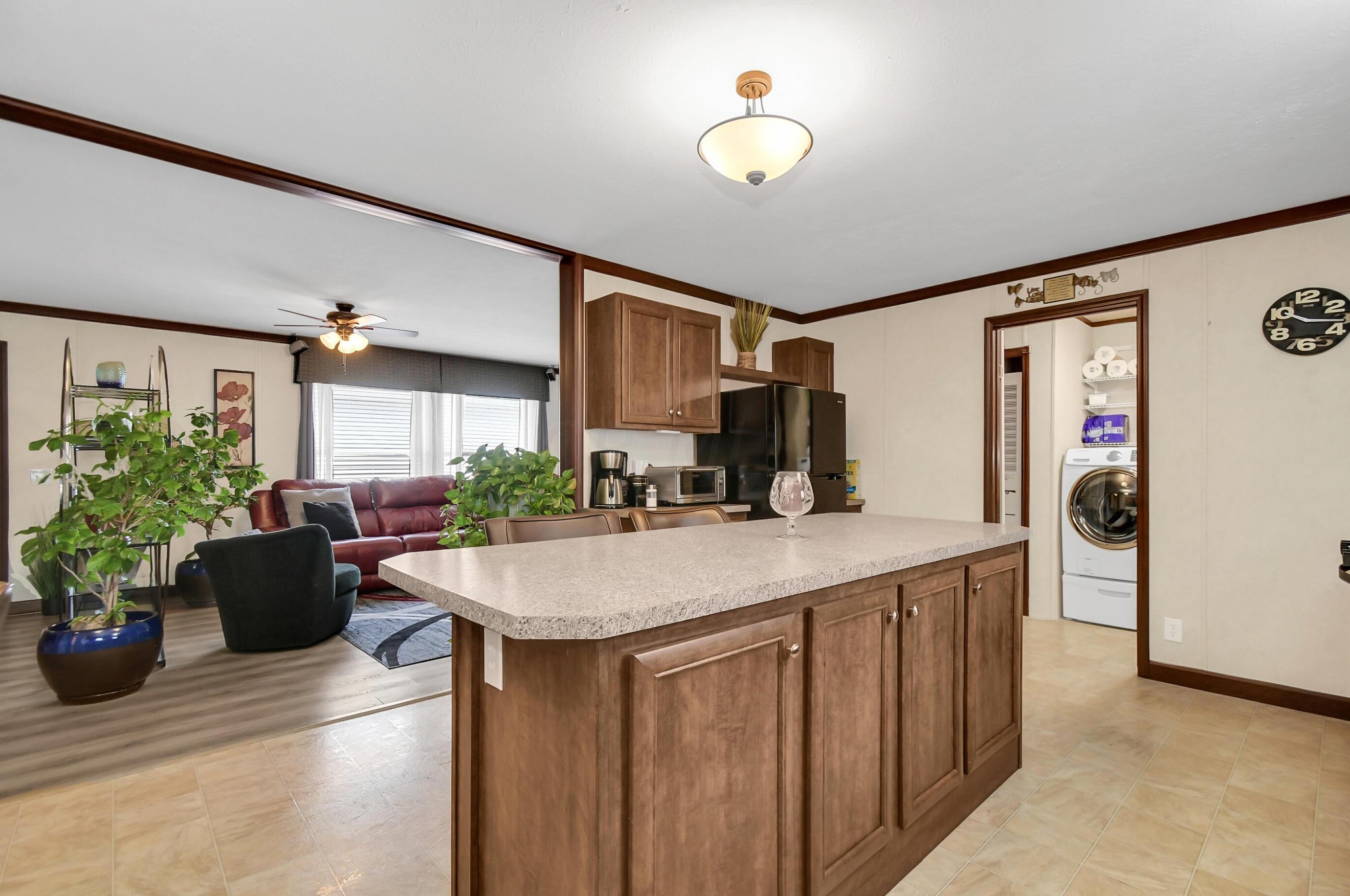 314 Robert Dr, Pataskala, OH 43062