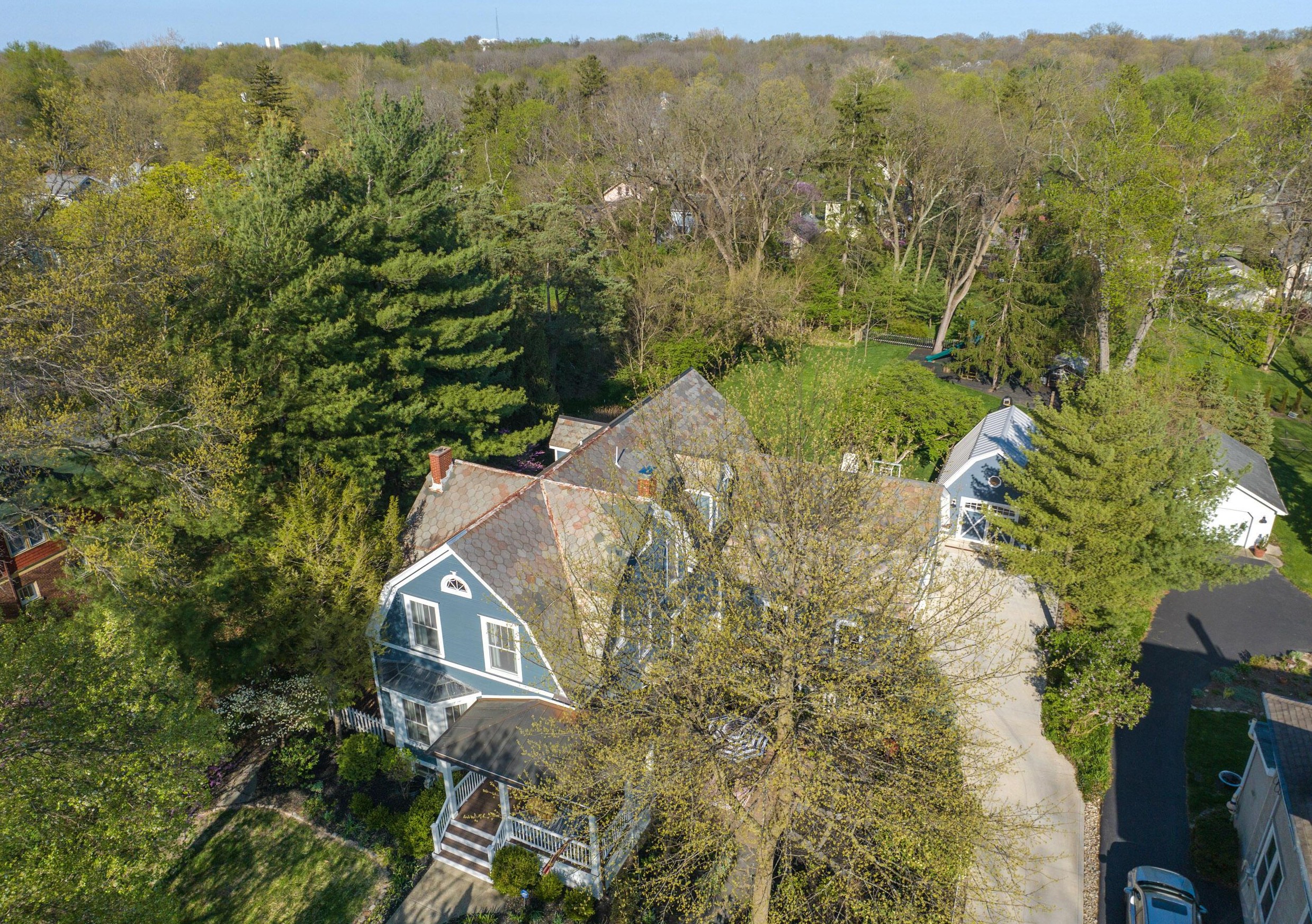 594 Hartford St, Sharon Township, OH 43085