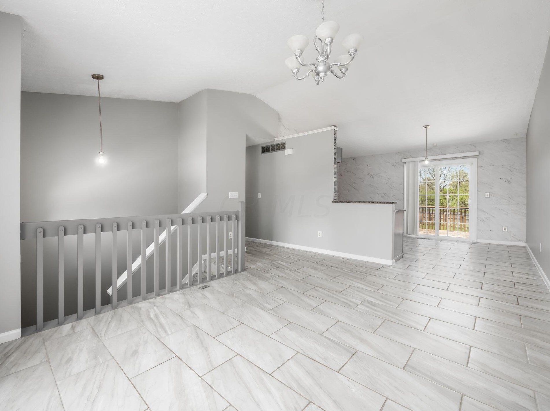 1027 Cypress Ridge Pl, Columbus OH  43228-6307 exterior