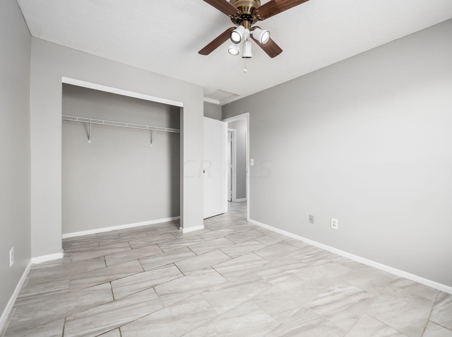 1027 Cypress Ridge Pl, Columbus OH  43228-6307 exterior