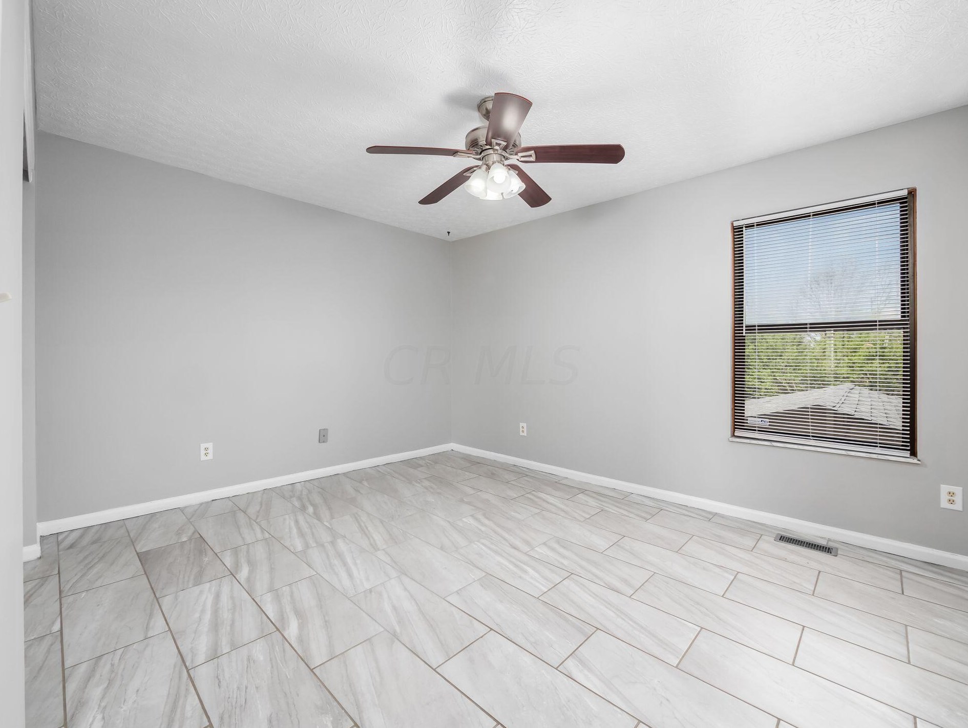 1027 Cypress Ridge Pl, Columbus OH  43228-6307 exterior