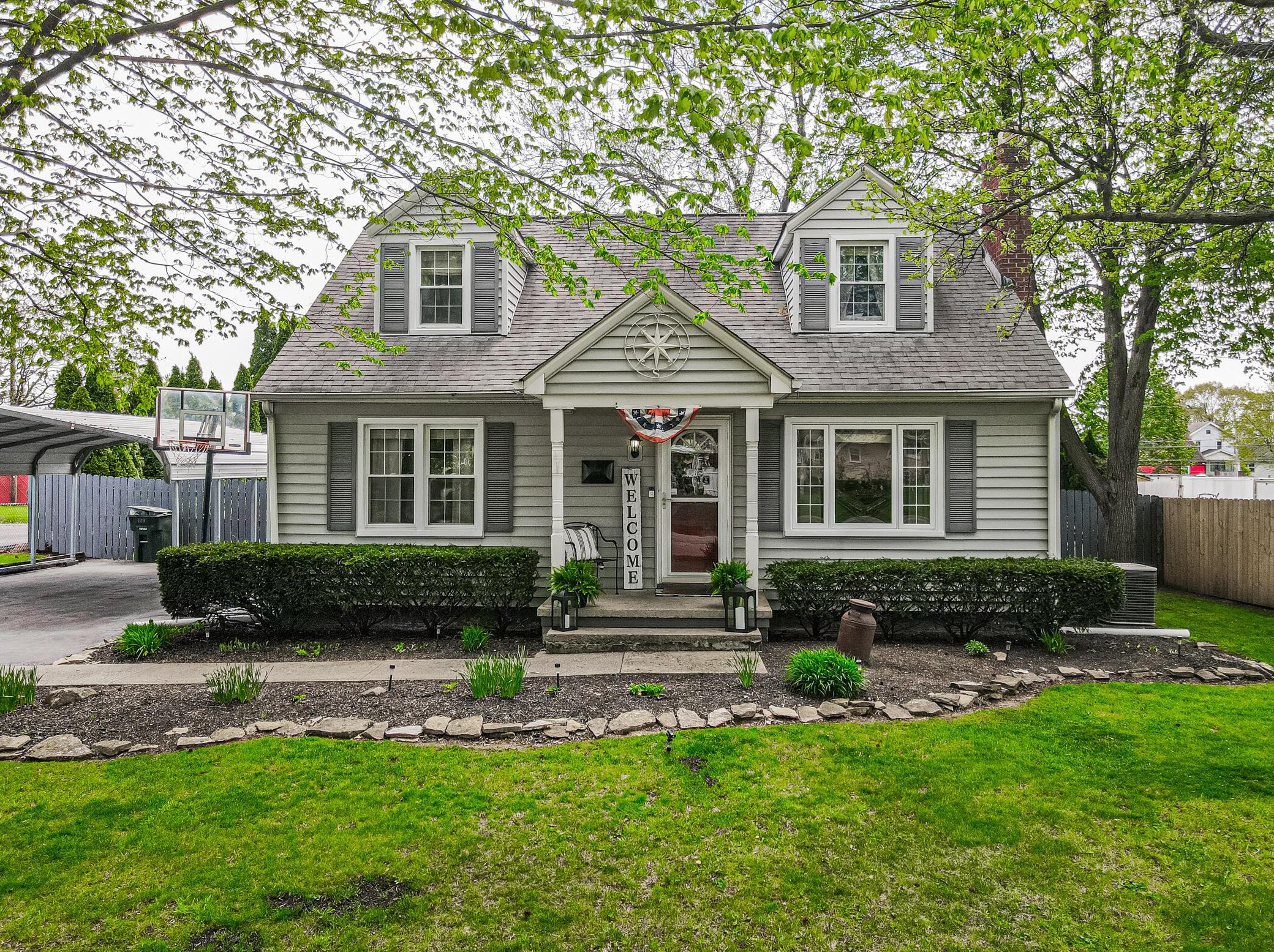 123 Cullman Rd, Columbus, OH 43207-3020