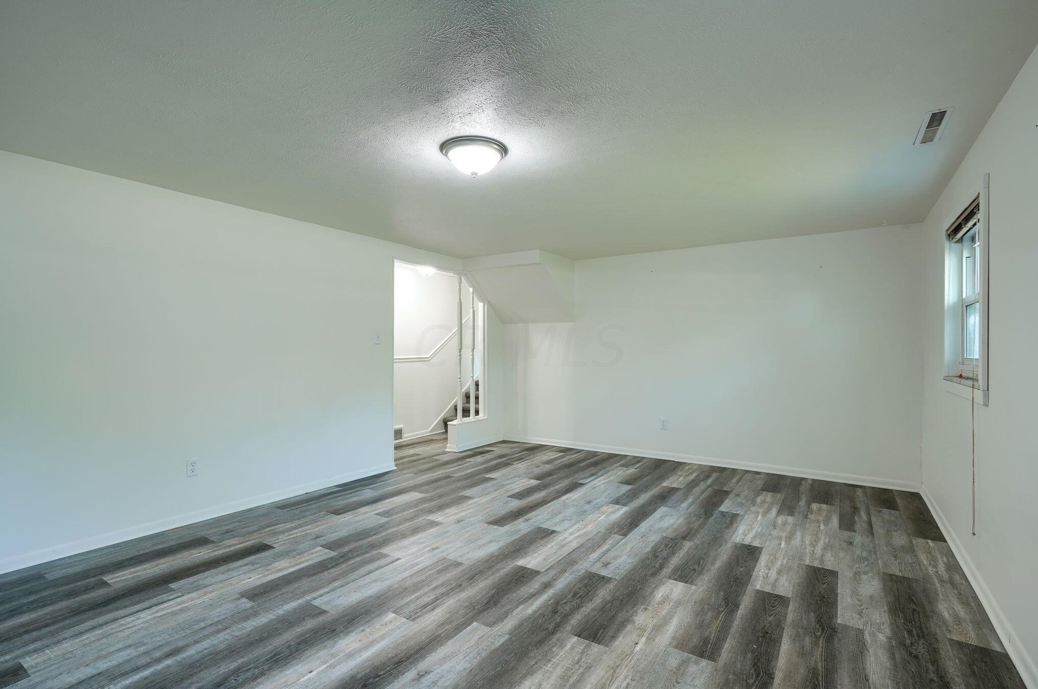 437 Stygler Rd, Columbus OH  43230-2027 exterior