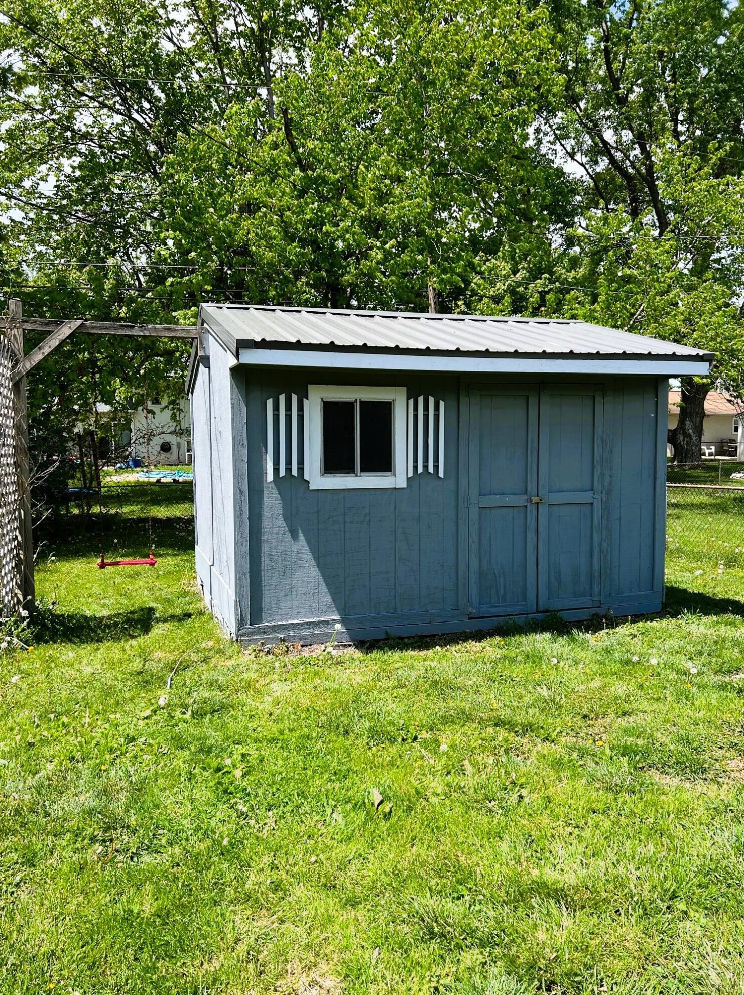 437 Stygler Rd, Columbus OH  43230-2027 exterior