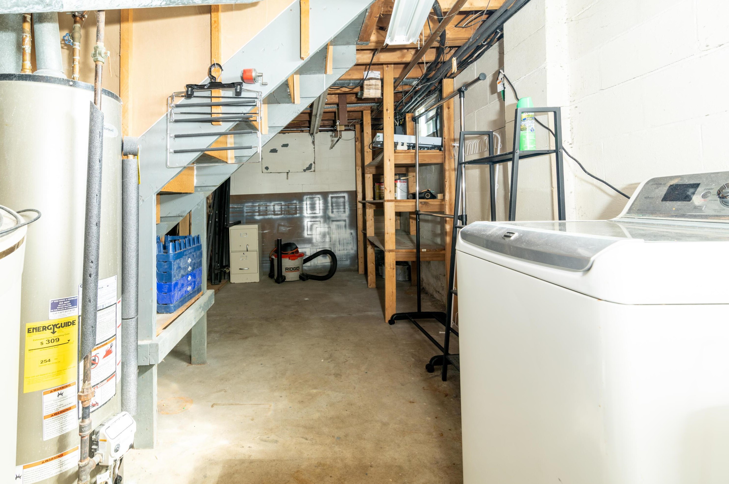 3434 Negley Rd, Columbus OH  43232-5903 exterior