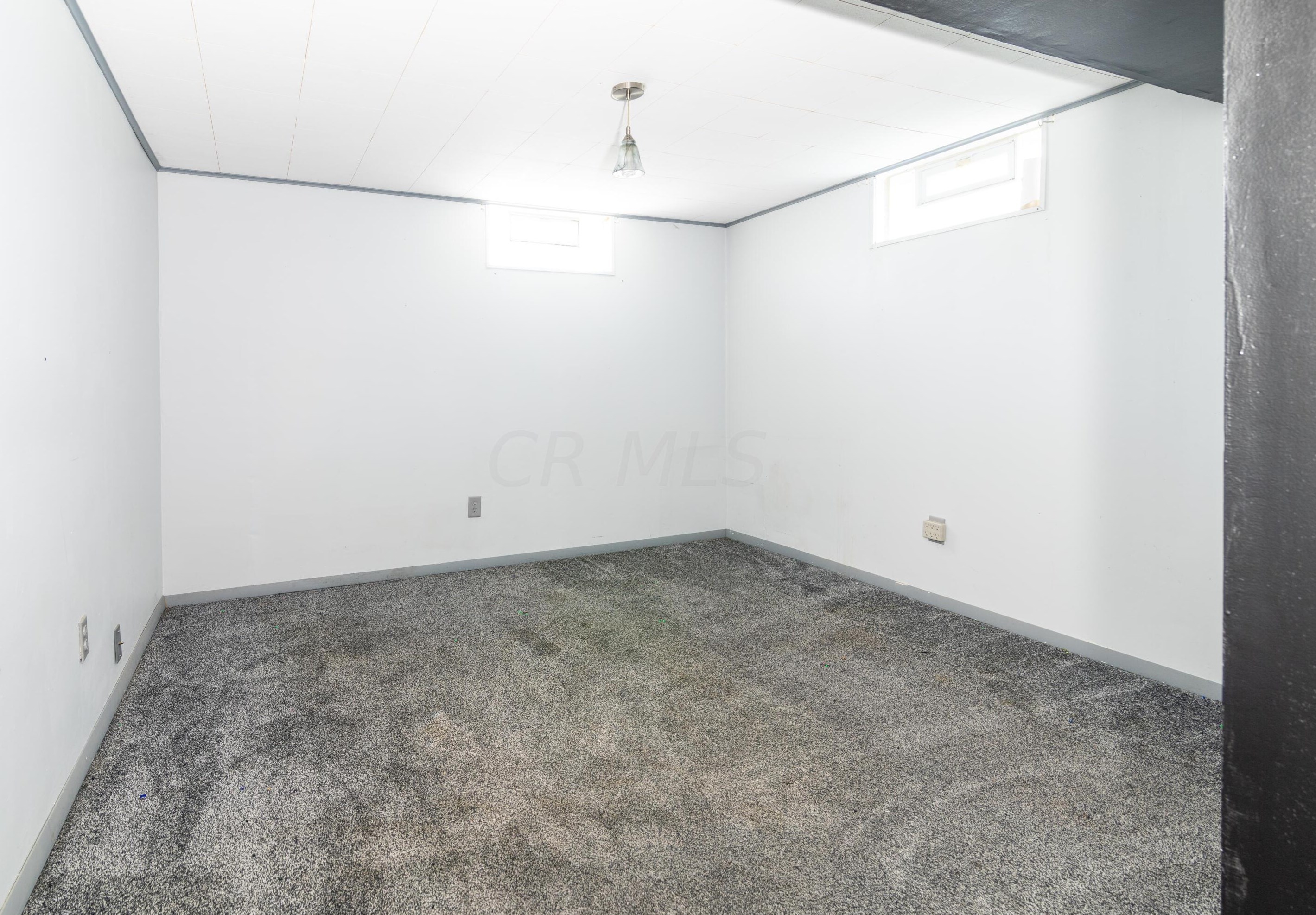 3434 Negley Rd, Columbus OH  43232-5903 exterior