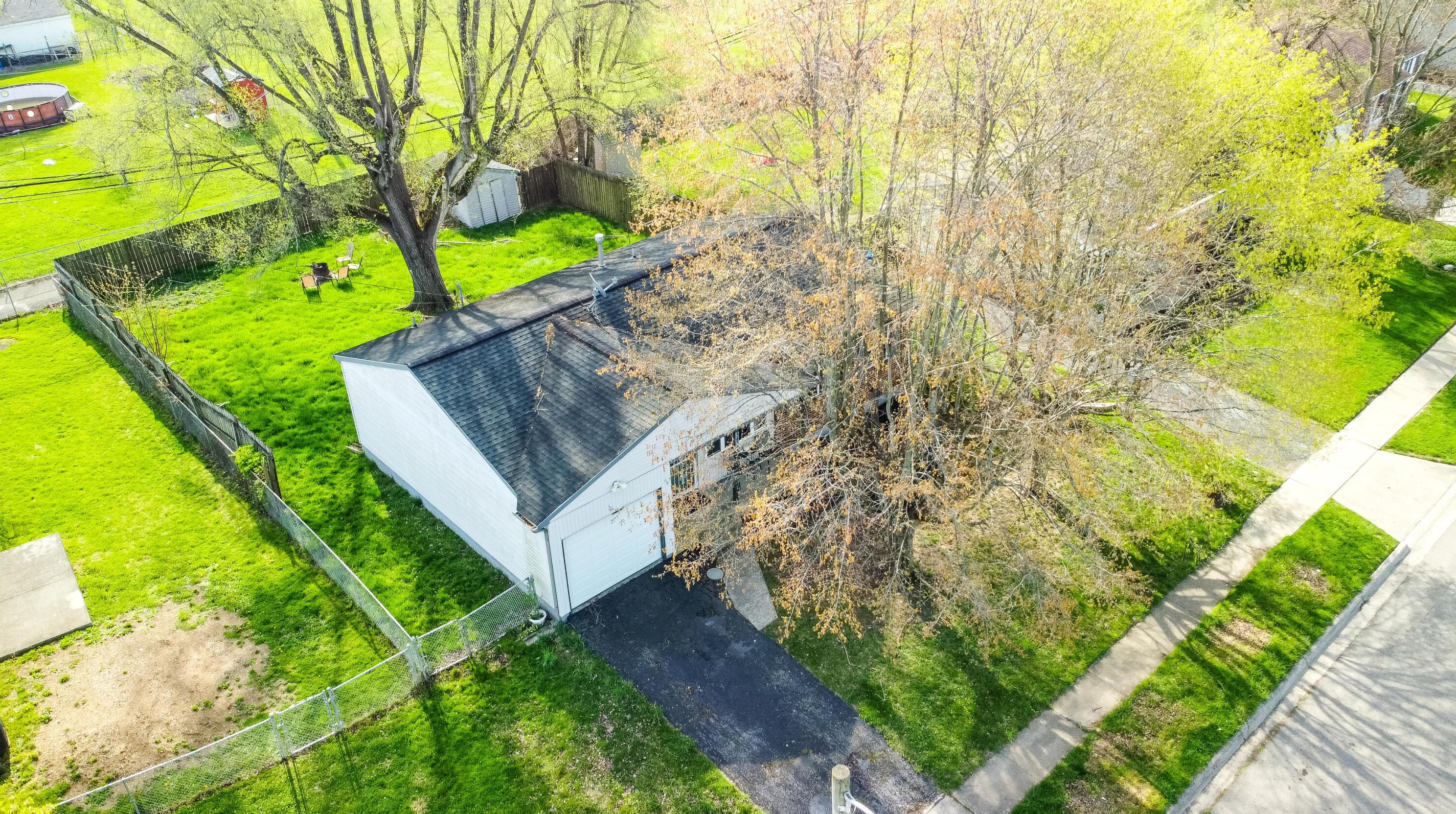 3434 Negley Rd, Columbus OH  43232-5903 exterior