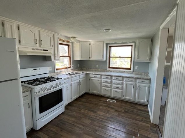 606 Newark Ave, Thornville OH  43076-9352 exterior