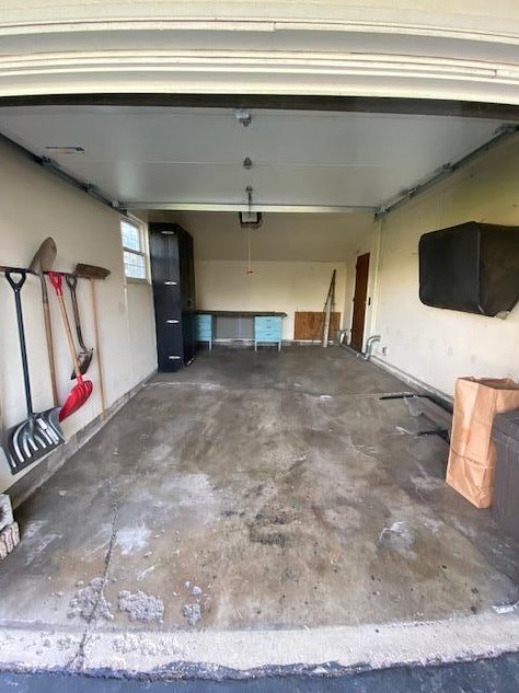 351 Gdn Hts Ave, Columbus OH 43228-1357 exterior