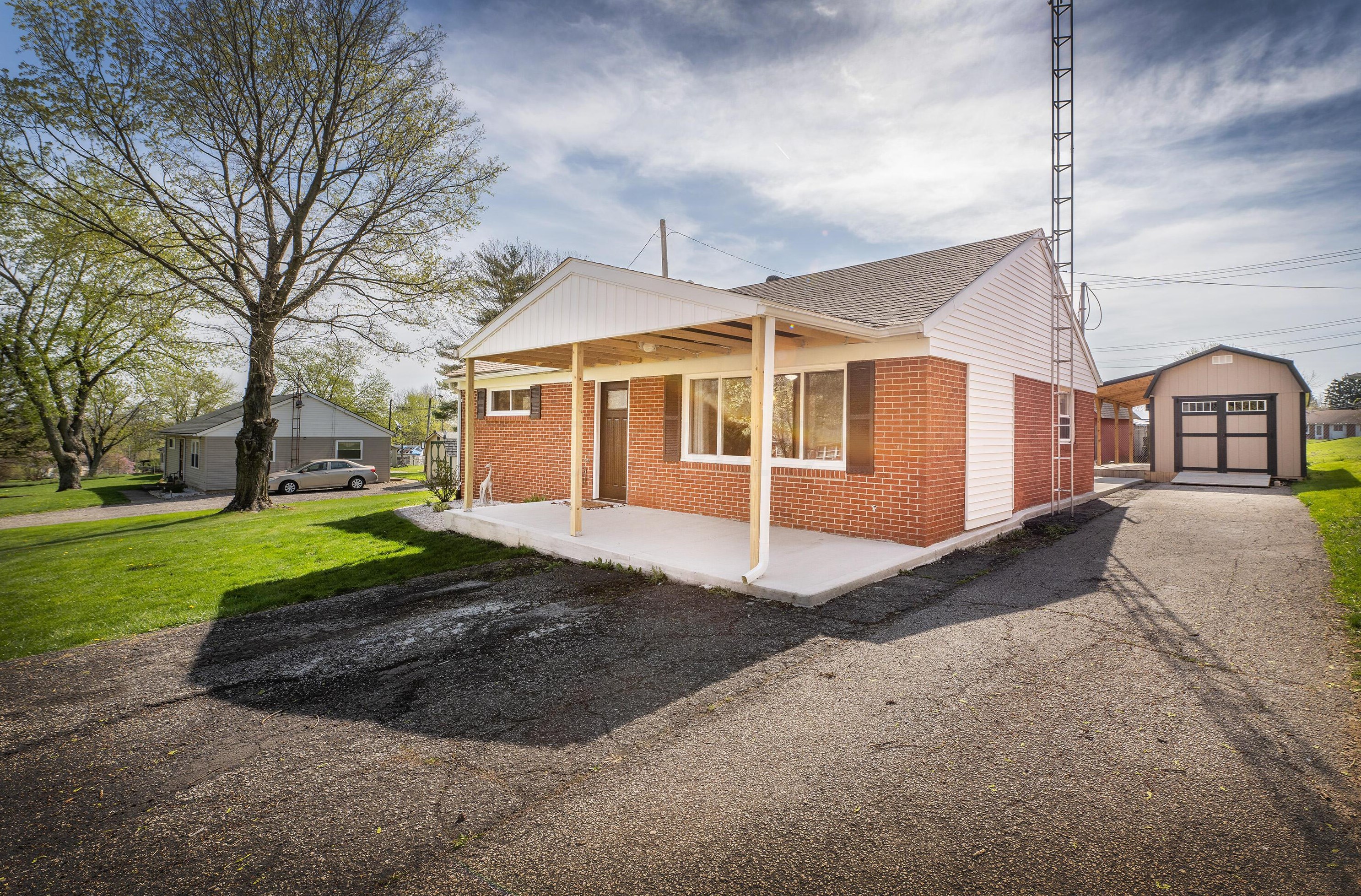 1800 Richard Dr, Mansfield, OH 44905