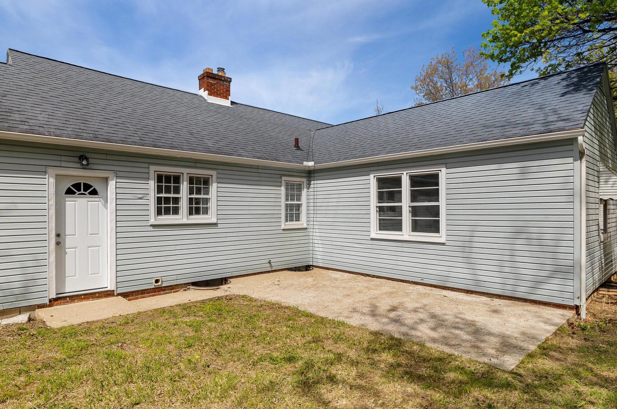 193 Dawson Ave, Mansfield OH  44906-3220 exterior