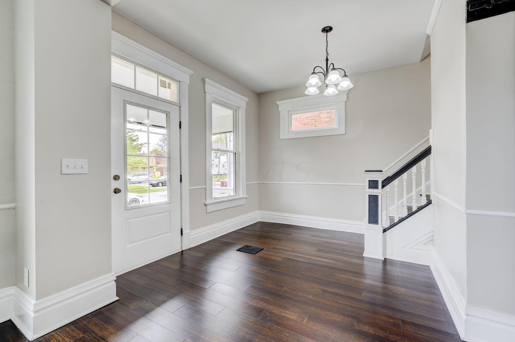 1544 Richmond Ave, Columbus OH  43203-1726 exterior