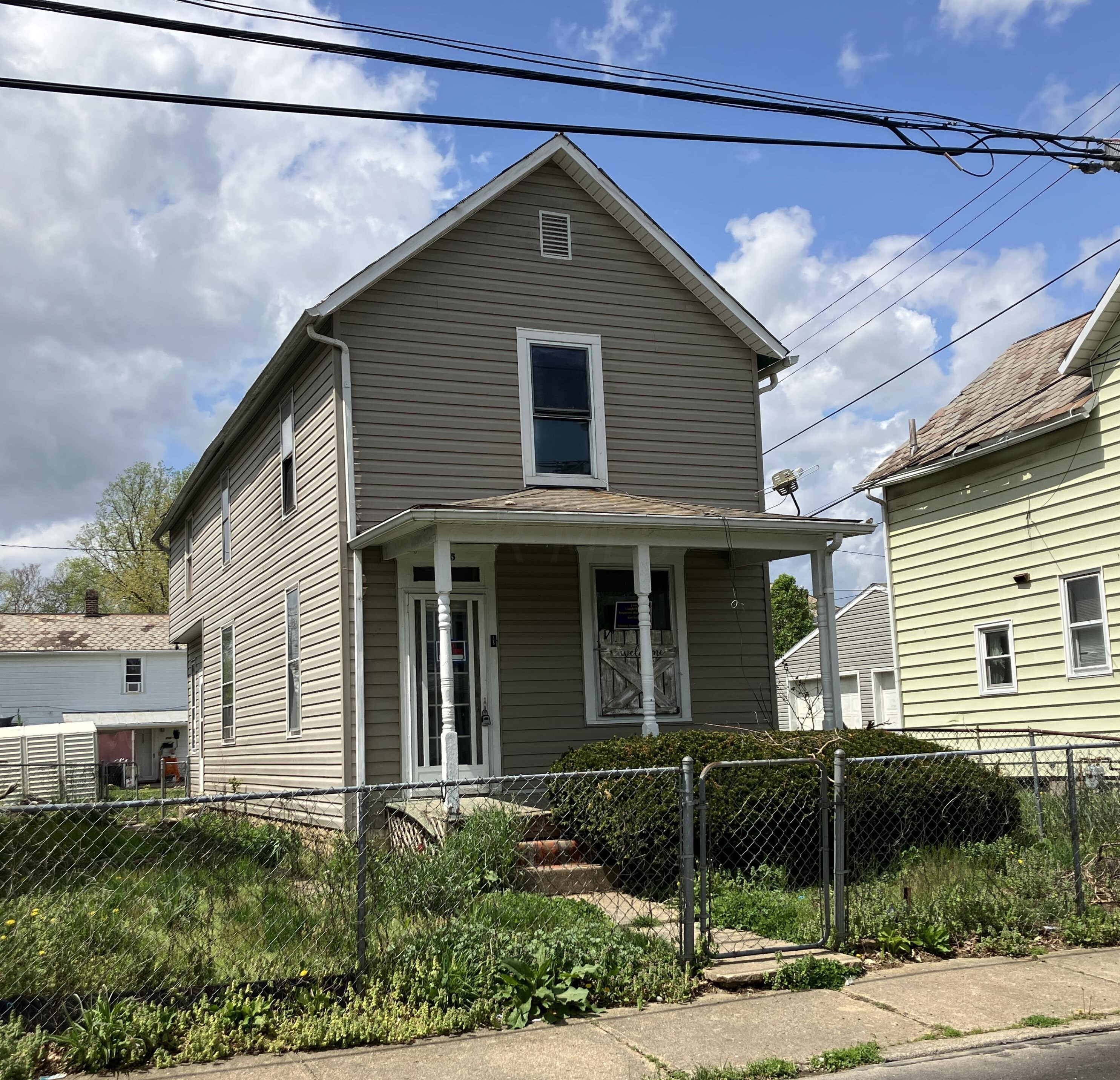 215 Mount Pleasant Ave, Lancaster, OH 43130-3129