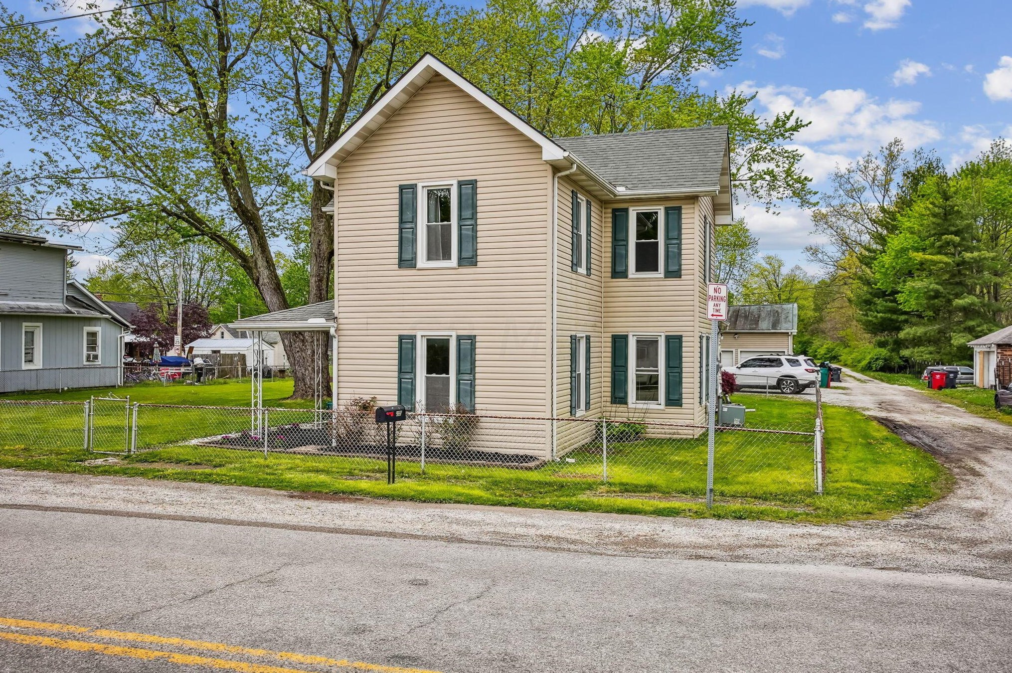 6392 Summit Sw Rd, Pataskala, OH 43062