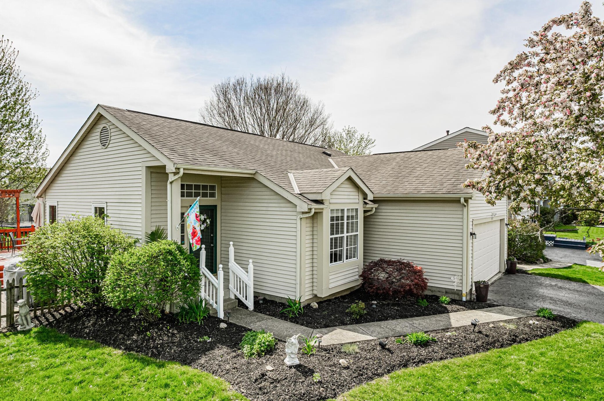 5447 Gillette Ave, Hilliard, OH 43026-8847