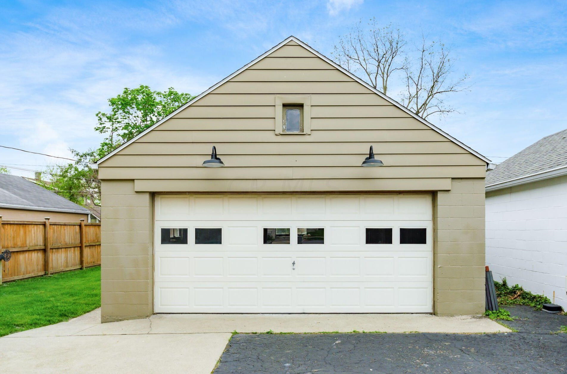 1487 Glenn Ave, Columbus OH  43212-6701 exterior