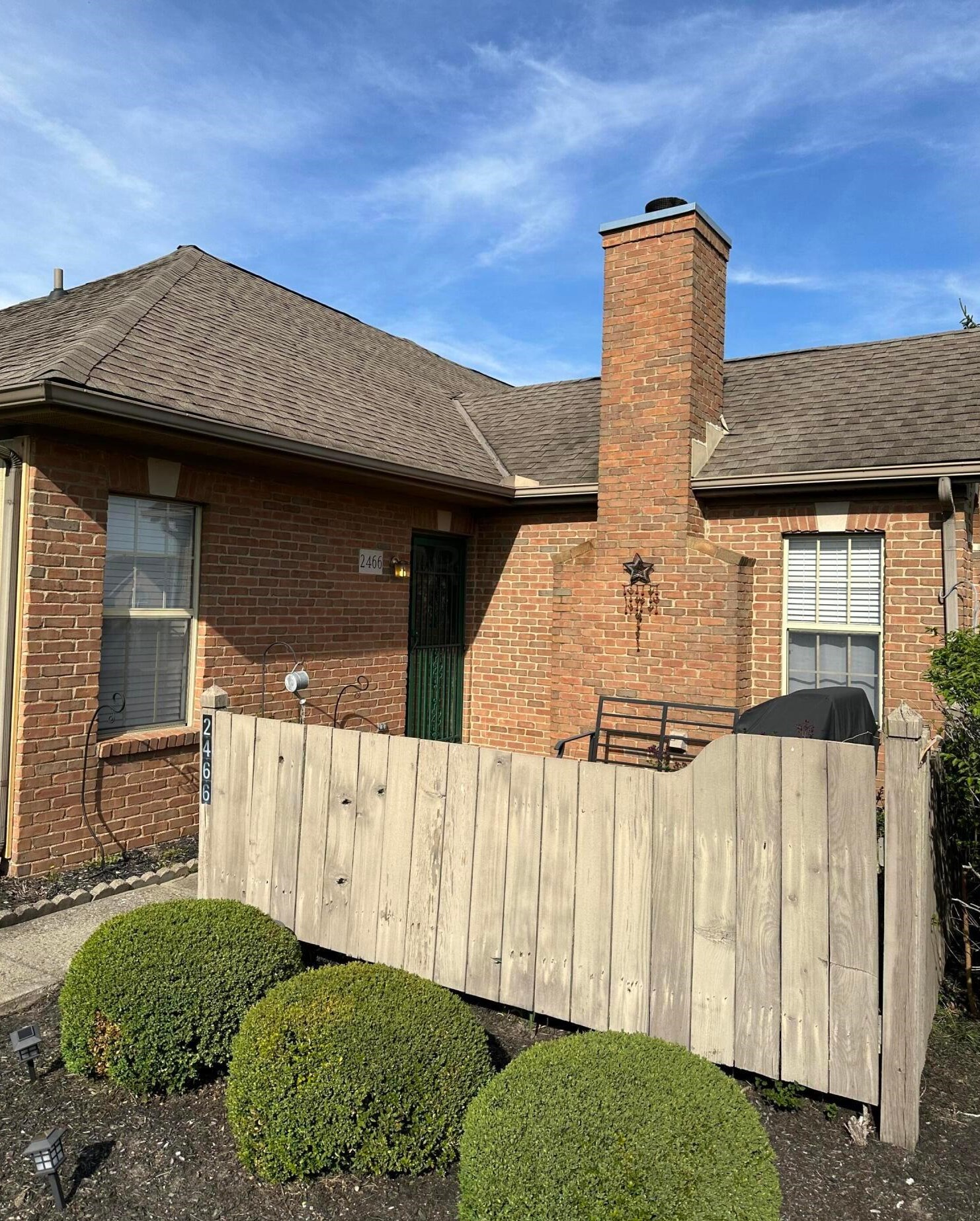 2466 Hooverside Ln, Darbydale OH  43123-3934 exterior