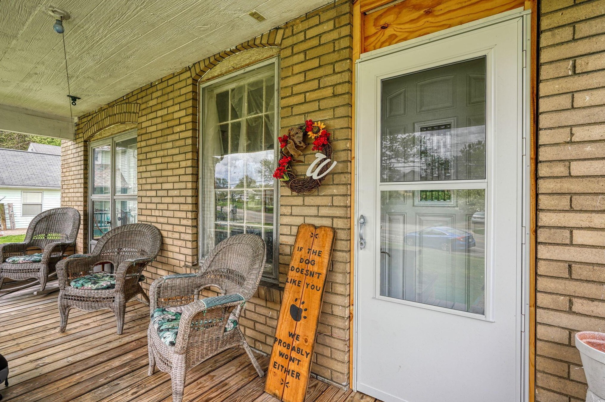 1714 Baltimore Rd, Lancaster OH 43130-8813 exterior