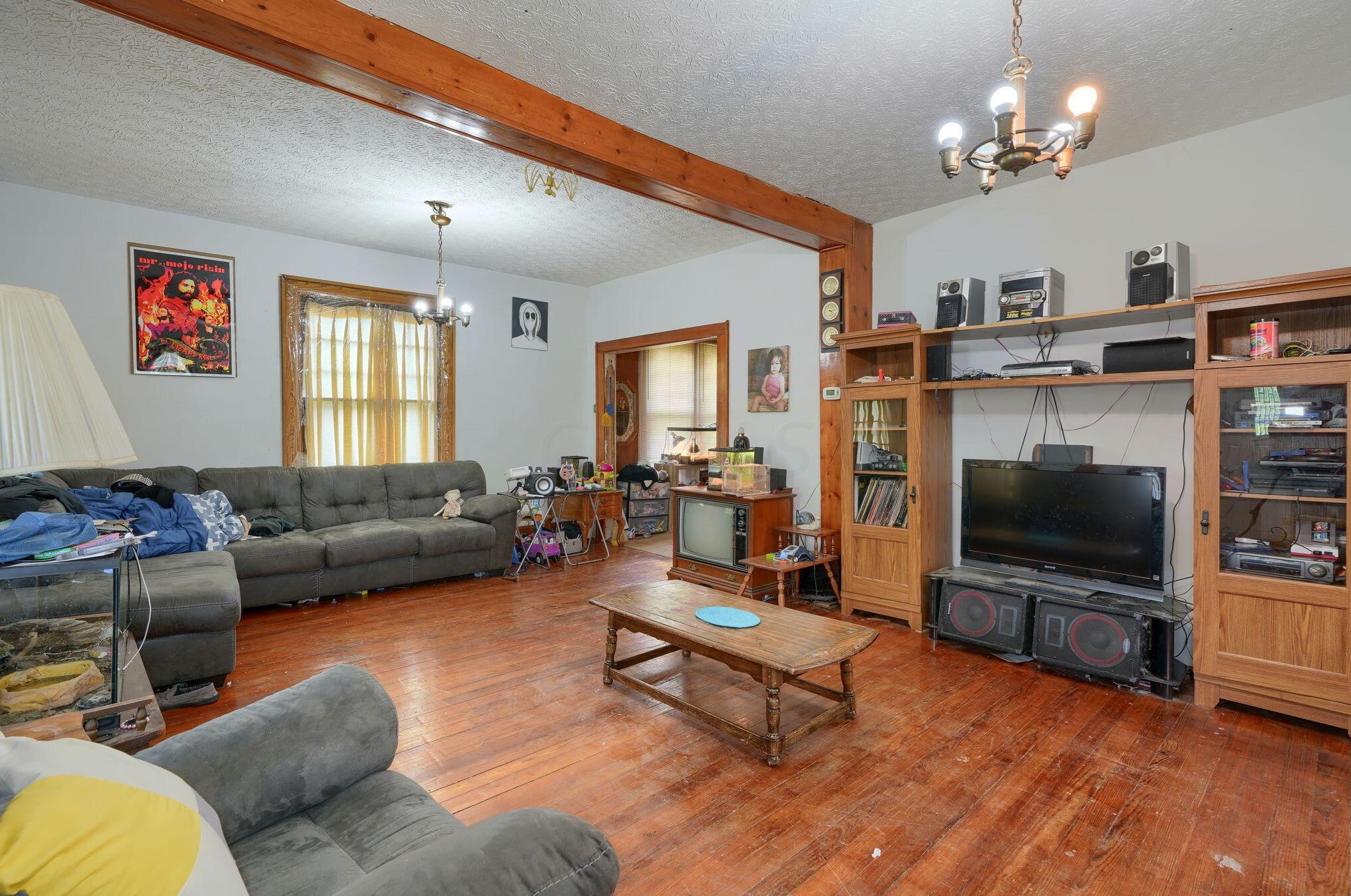 1714 Baltimore Rd, Lancaster OH 43130-8813 exterior