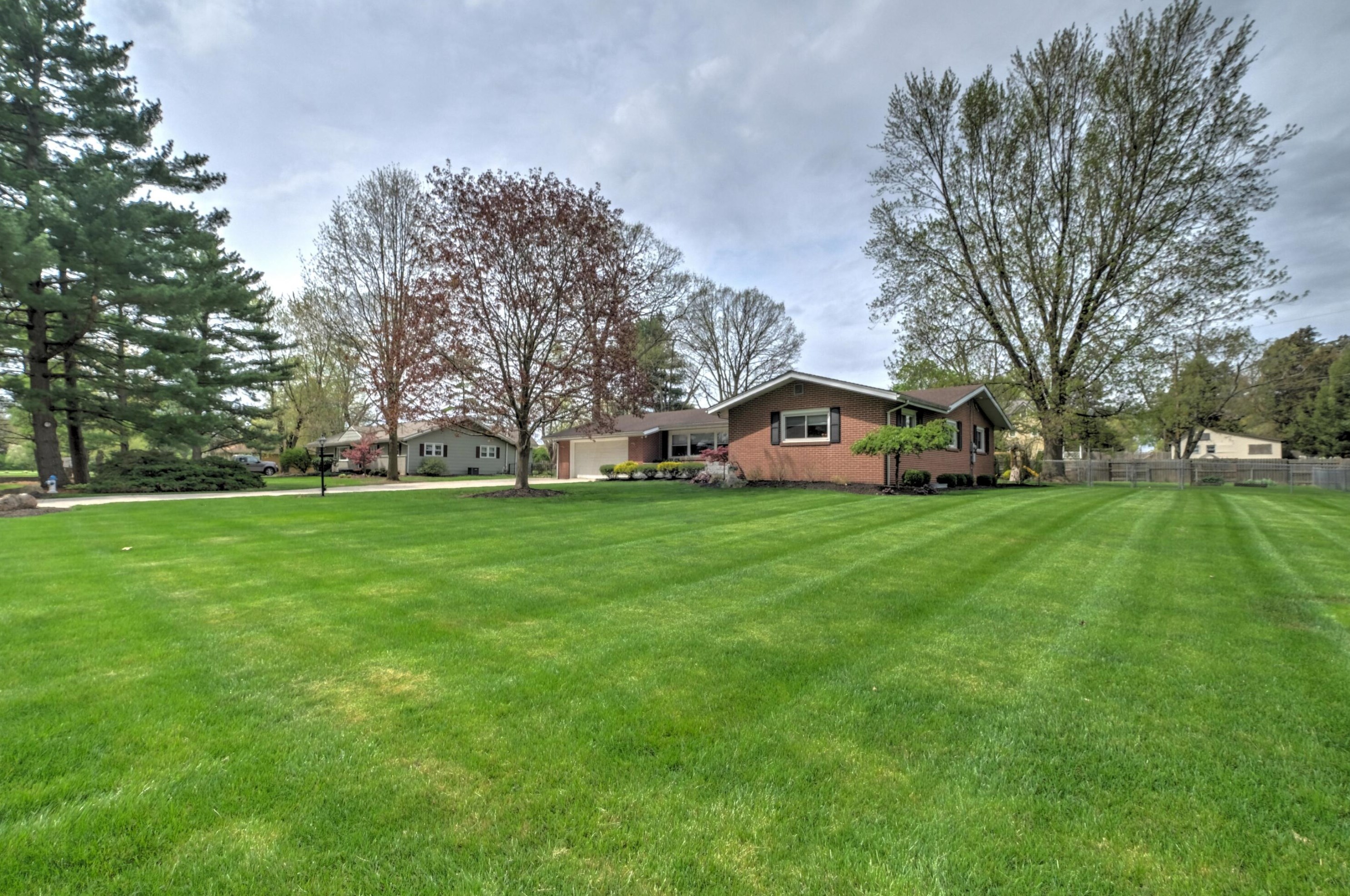 1137 Greenlea Dr, Marion, OH 43302