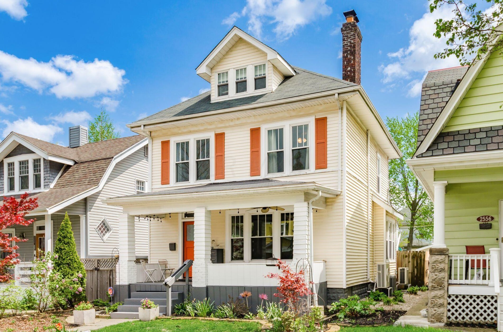 2562 Glen Echo Dr, Columbus, OH 43202-2421
