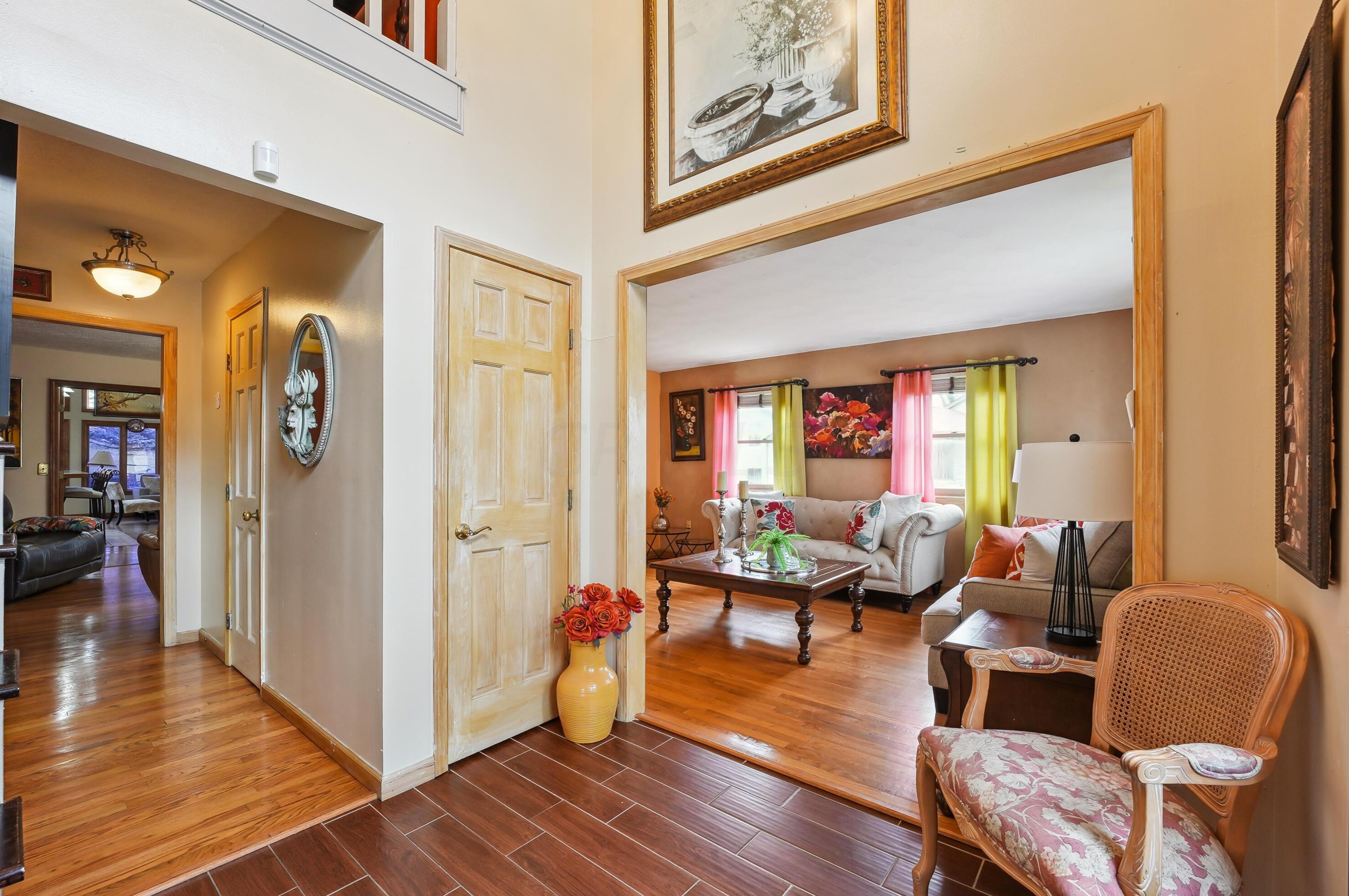 3440 Society Hill Ct, Columbus, OH 43219-3082