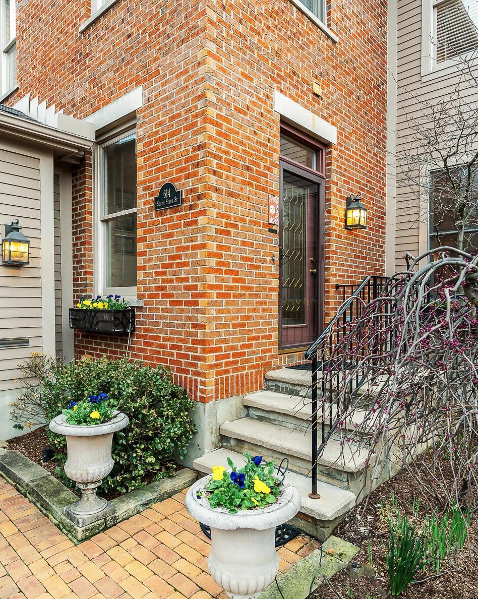 614 6th St, Columbus, OH 43206-1234