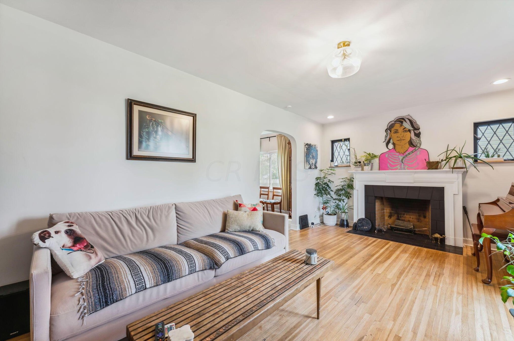 1498 Champion Ave, Columbus OH  43207-1397 exterior