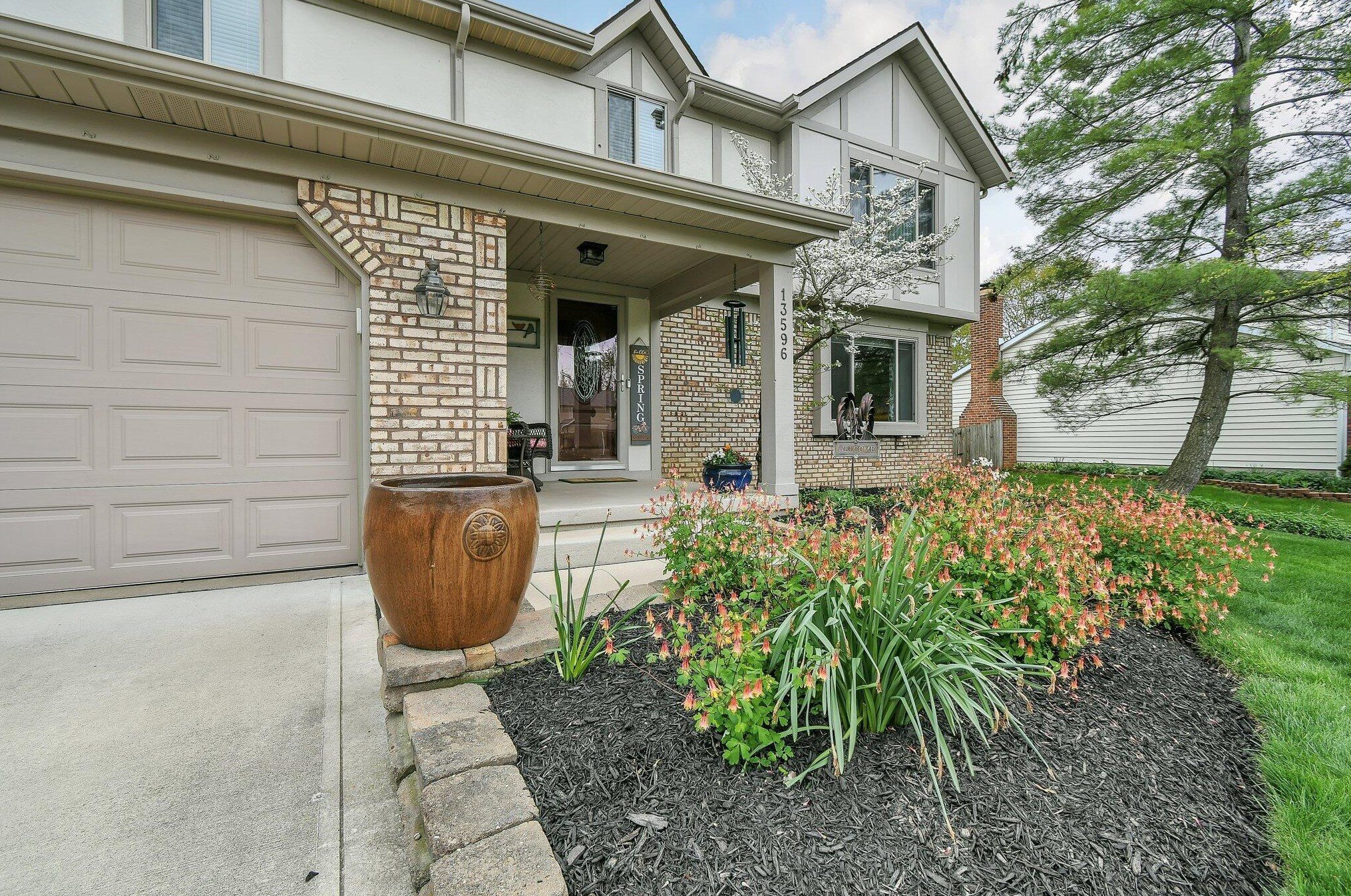 13596 Capetown Ave, Pickerington, OH 43147-9256
