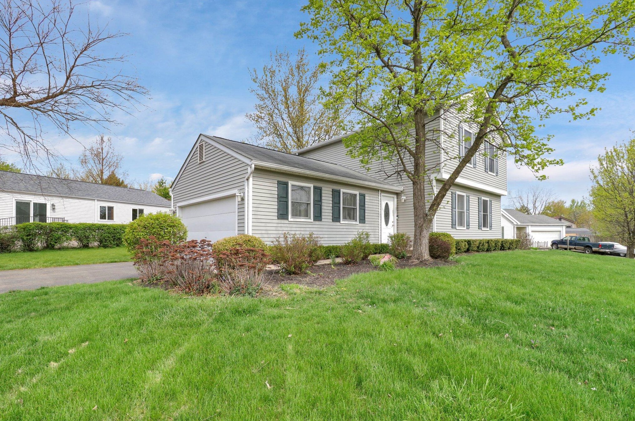 1174 Inca Ct, Columbus, OH 43085