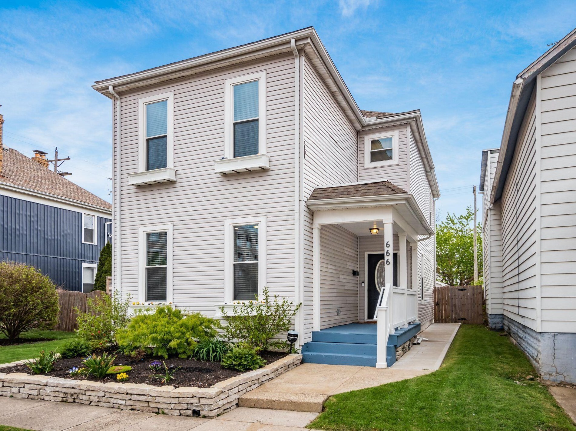 666 Wager St, Columbus OH  43206-1449 exterior