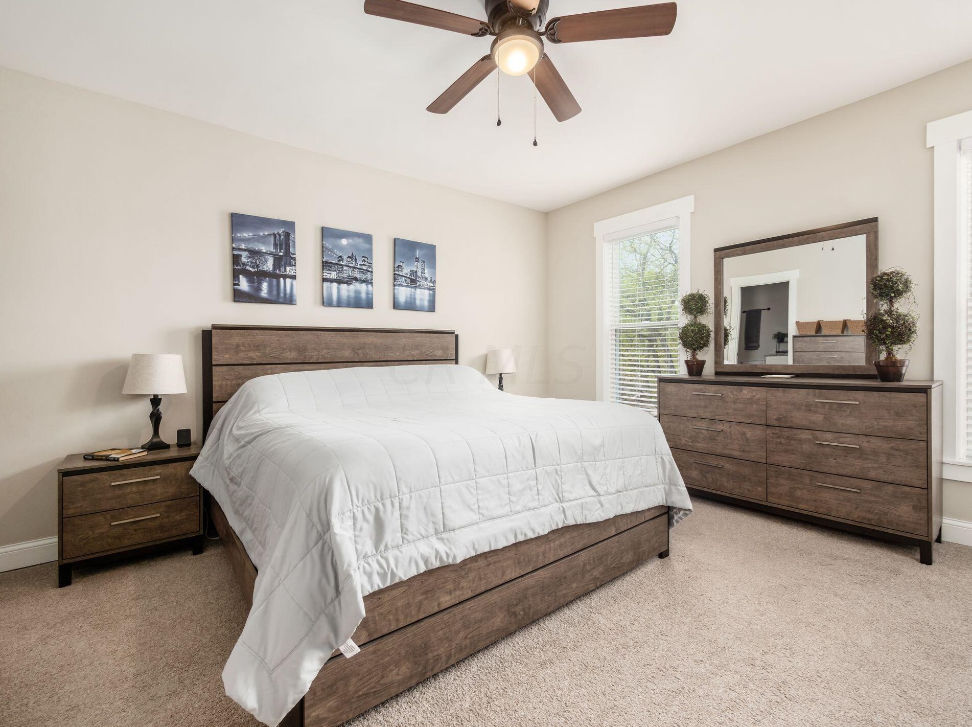 666 Wager St, Columbus OH  43206-1449 exterior