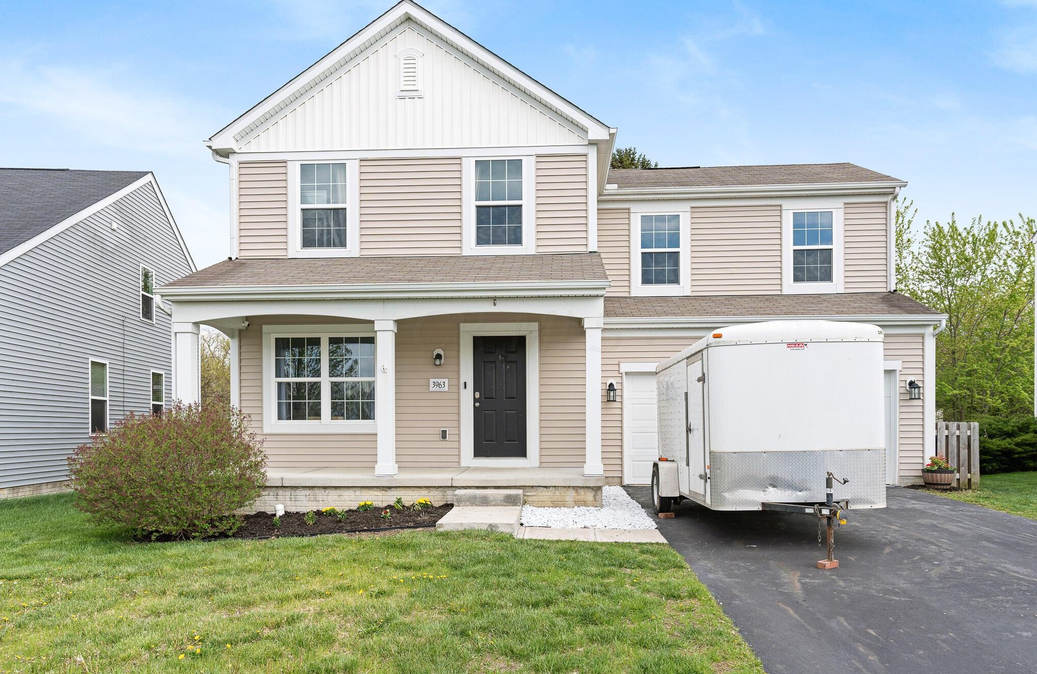 3963 Snowshoe Ave, Darbydale, OH 43123-1372