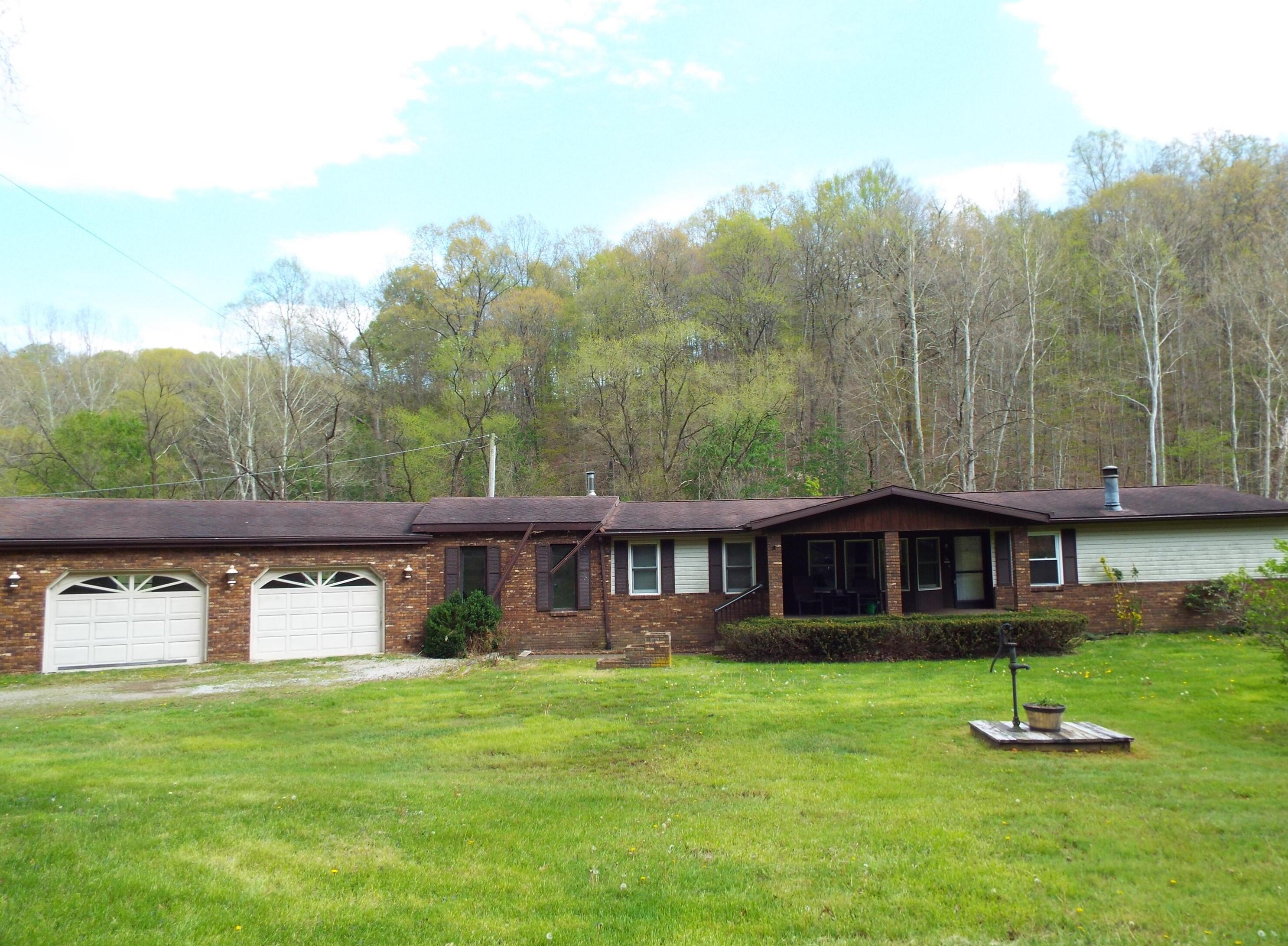 14678 Kimberley Rd, Nelsonville, OH 45764