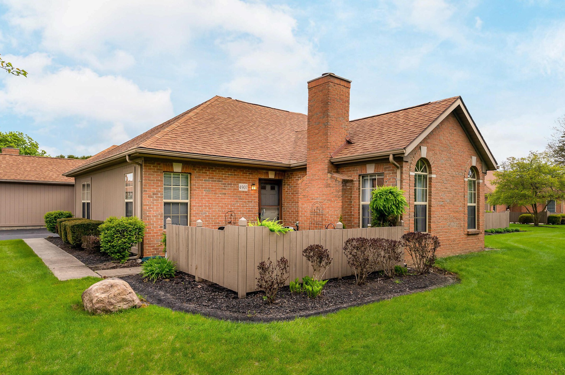 4907 Berry Leaf Pl, Hilliard, OH 43026-3104