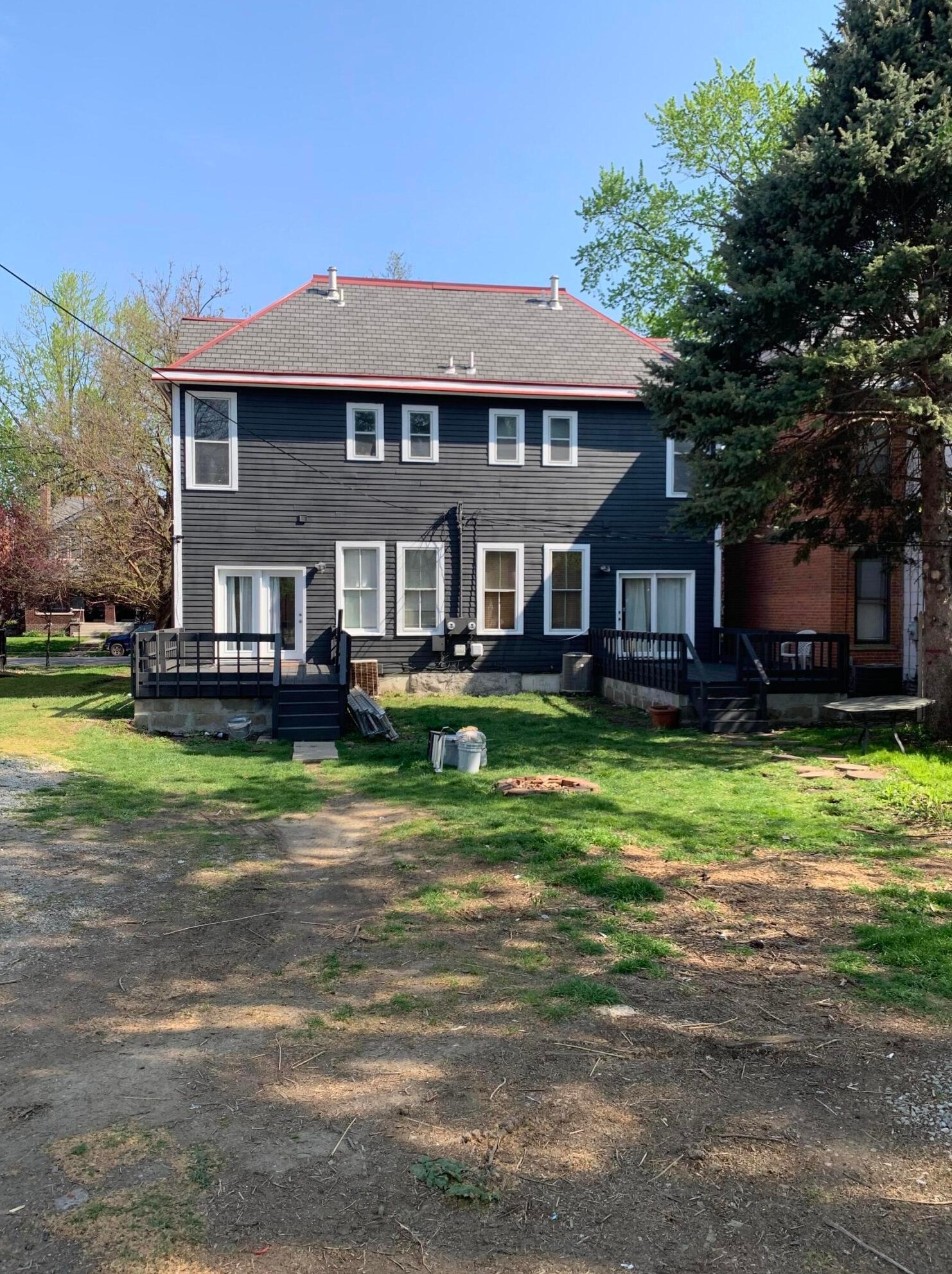 111 2 Ave, Columbus OH 43201-5412 exterior