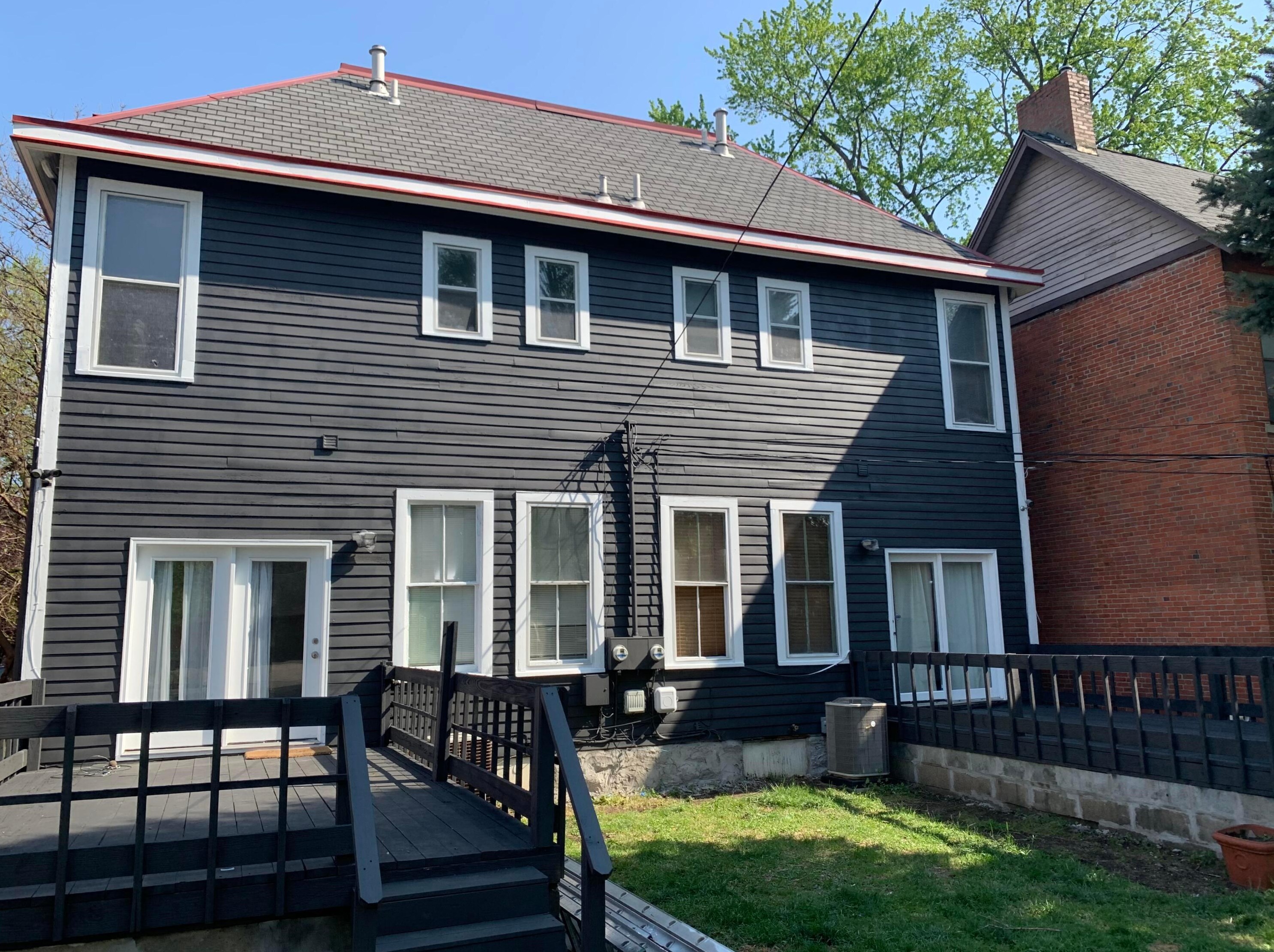 111 2 Ave, Columbus OH 43201-5412 exterior