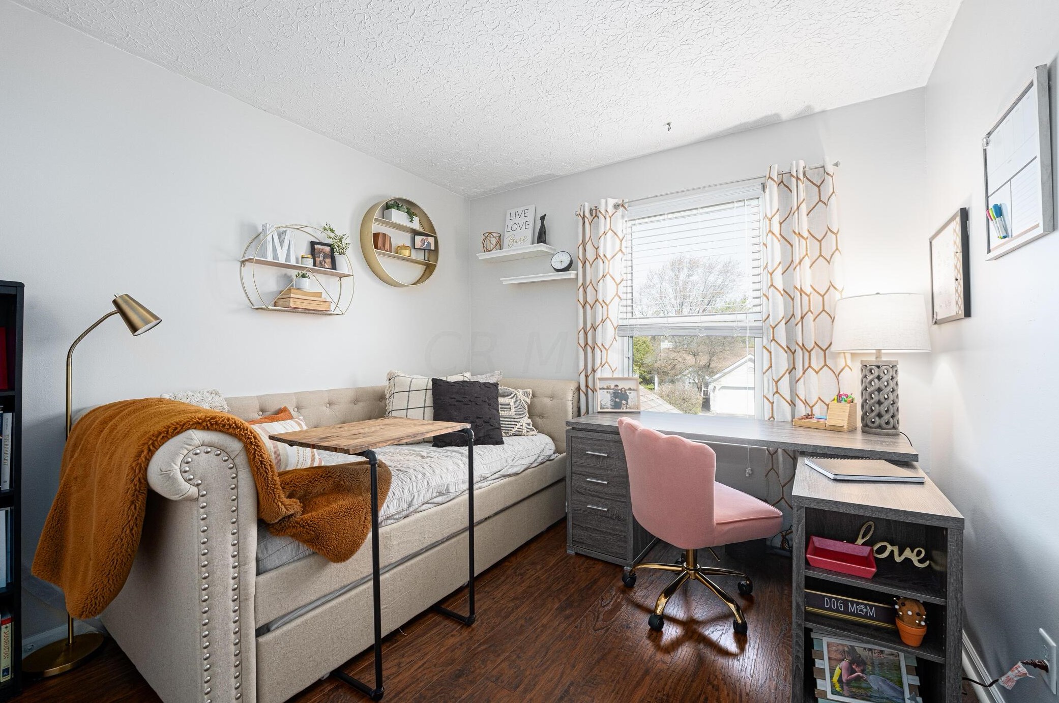 1857 Weather Stone Ln, Columbus OH  43235-1987 exterior