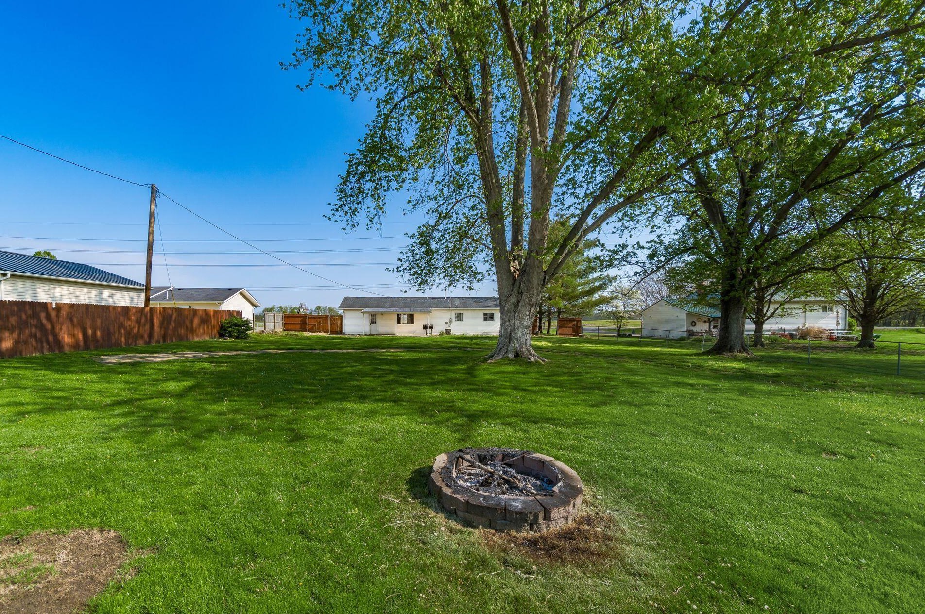 5783 Bell Station Rd, Circleville OH  43113-9088 exterior